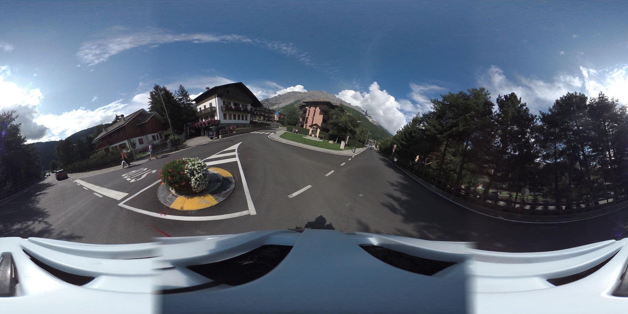 Street view near Chalet Dell'ermellino, Bormio — © giubar (CC BY-SA · Mapillary)