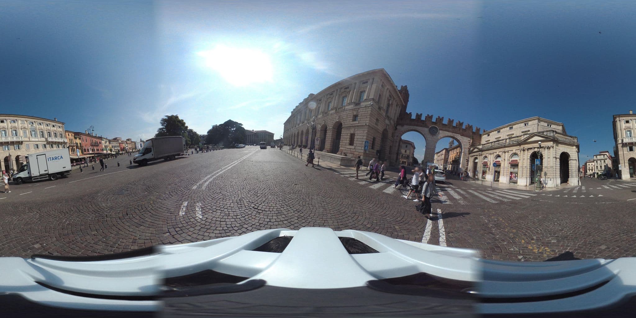 Street view near Hotel Montemezzi Reception, Verona — © giubar (CC BY-SA · Mapillary)