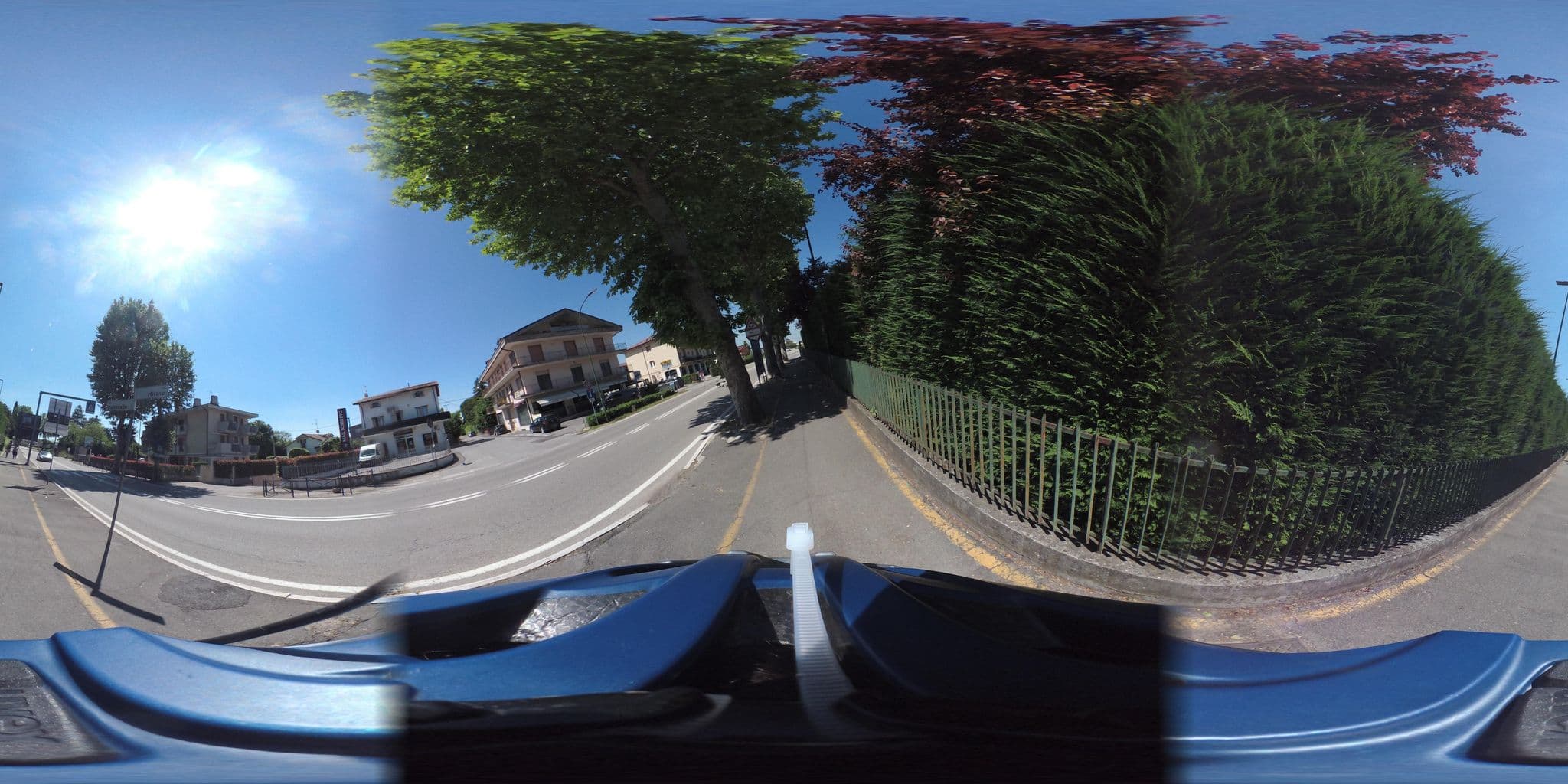 Street view near Mobilhome Victoria Bella Italia, Peschiera del Garda — © giubar (CC BY-SA · Mapillary)