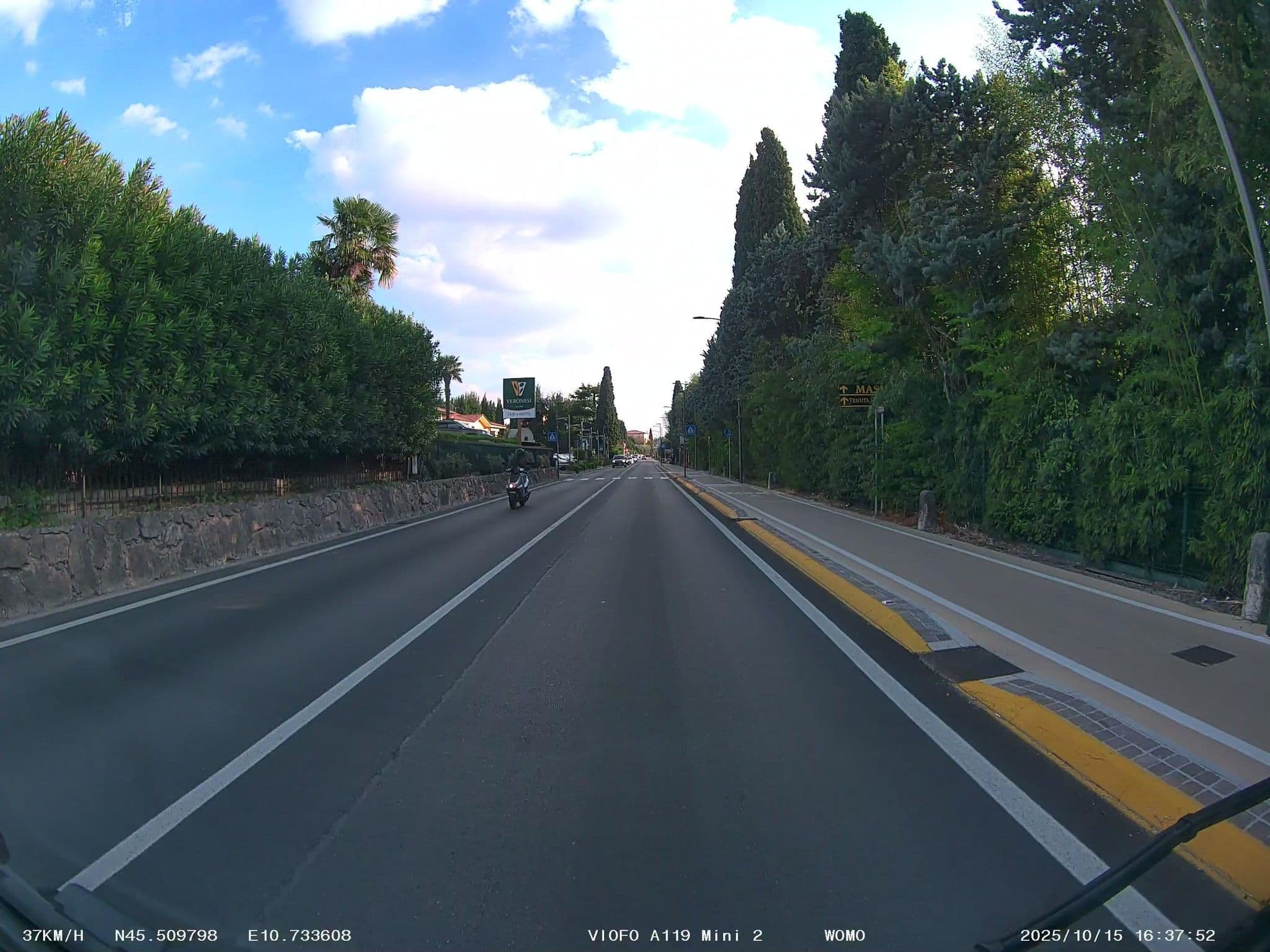 Street view near Albergo Campagnola, Lazise — © soulcover (CC BY-SA · Mapillary)