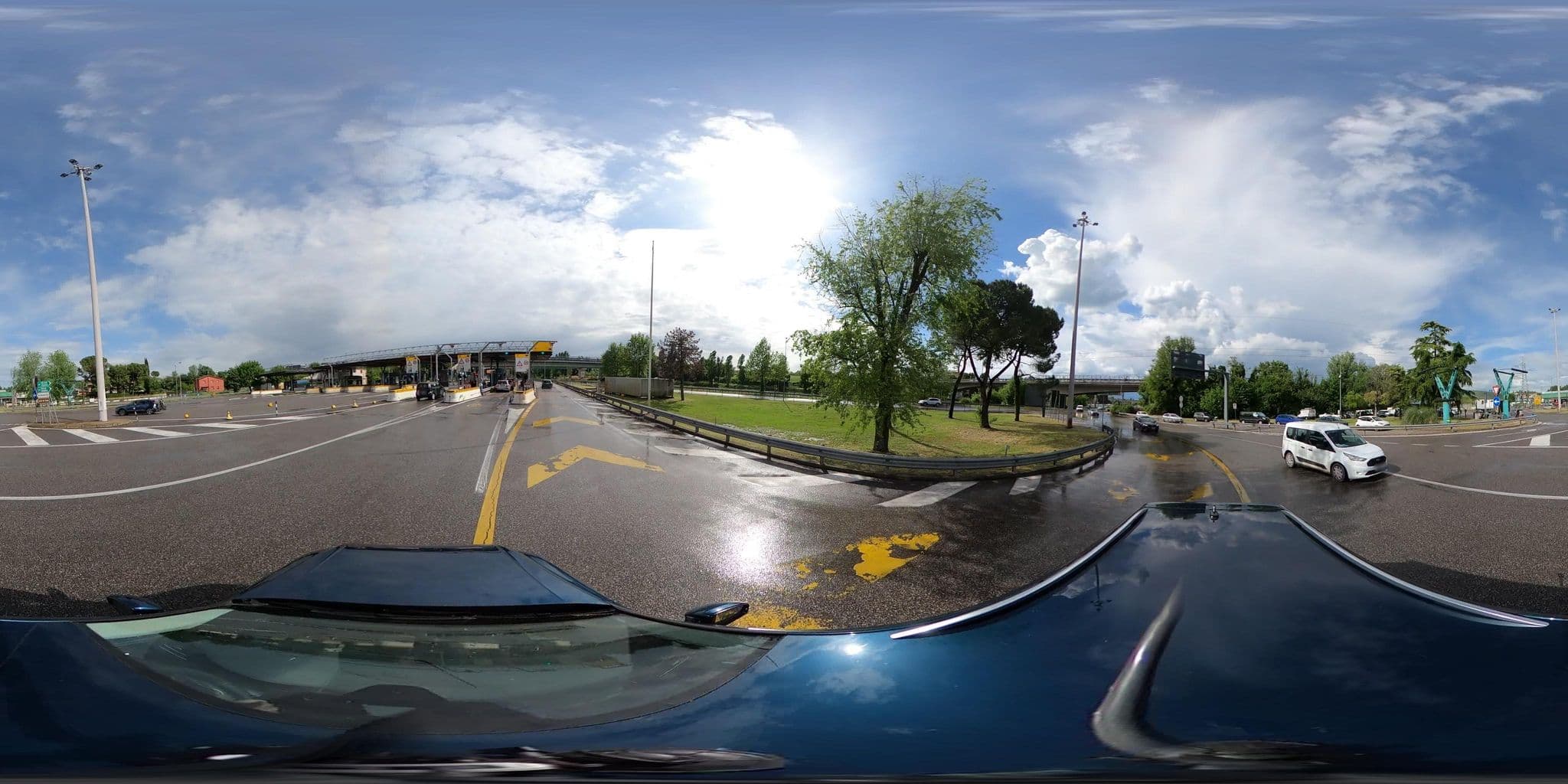 Street view near Albergo Pilotto, Peschiera del Garda — © borovac (CC BY-SA · Mapillary)
