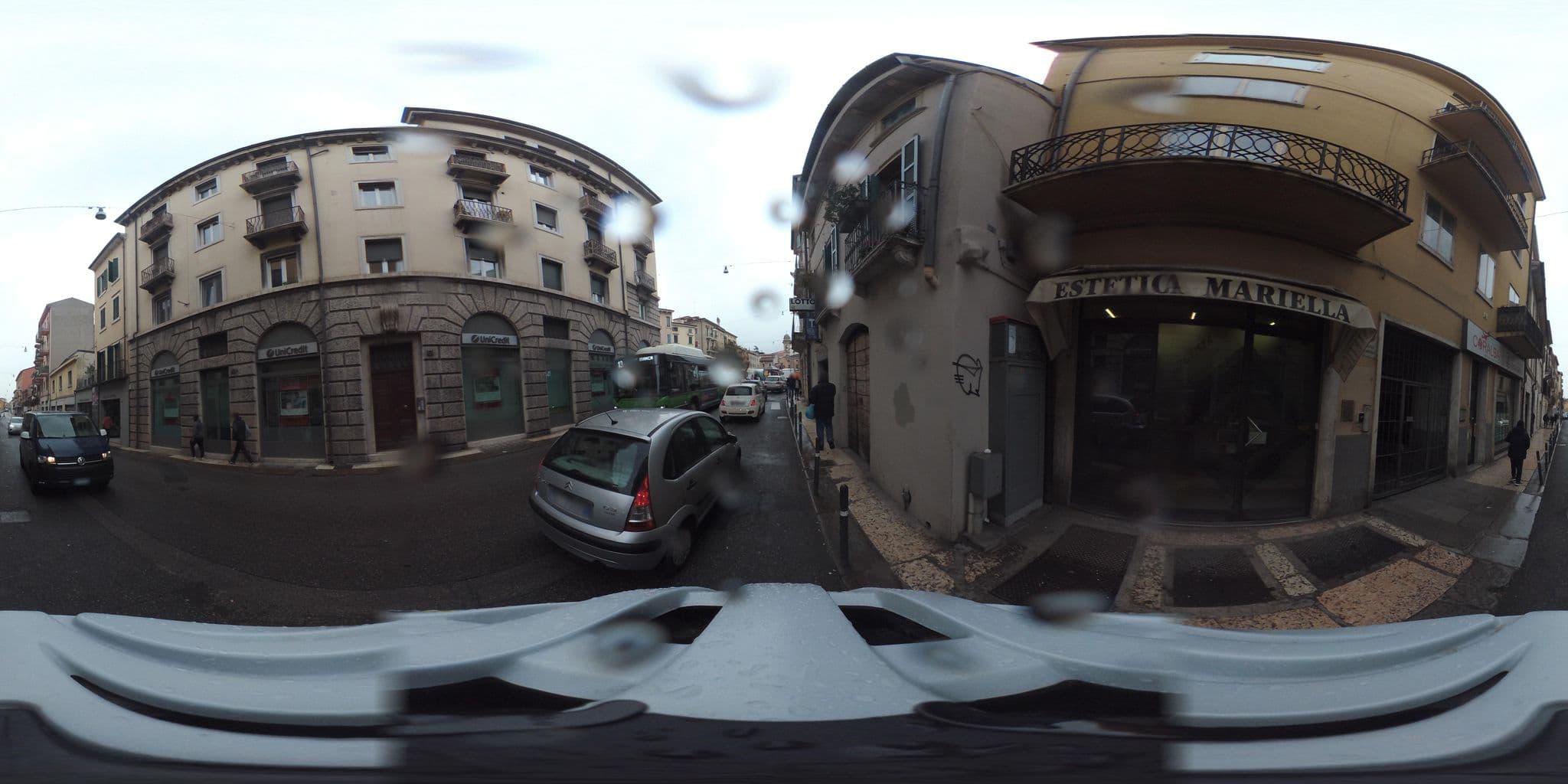 Street view near San Nazaro 55 Guesthouse, Verona — © giubar (CC BY-SA · Mapillary)