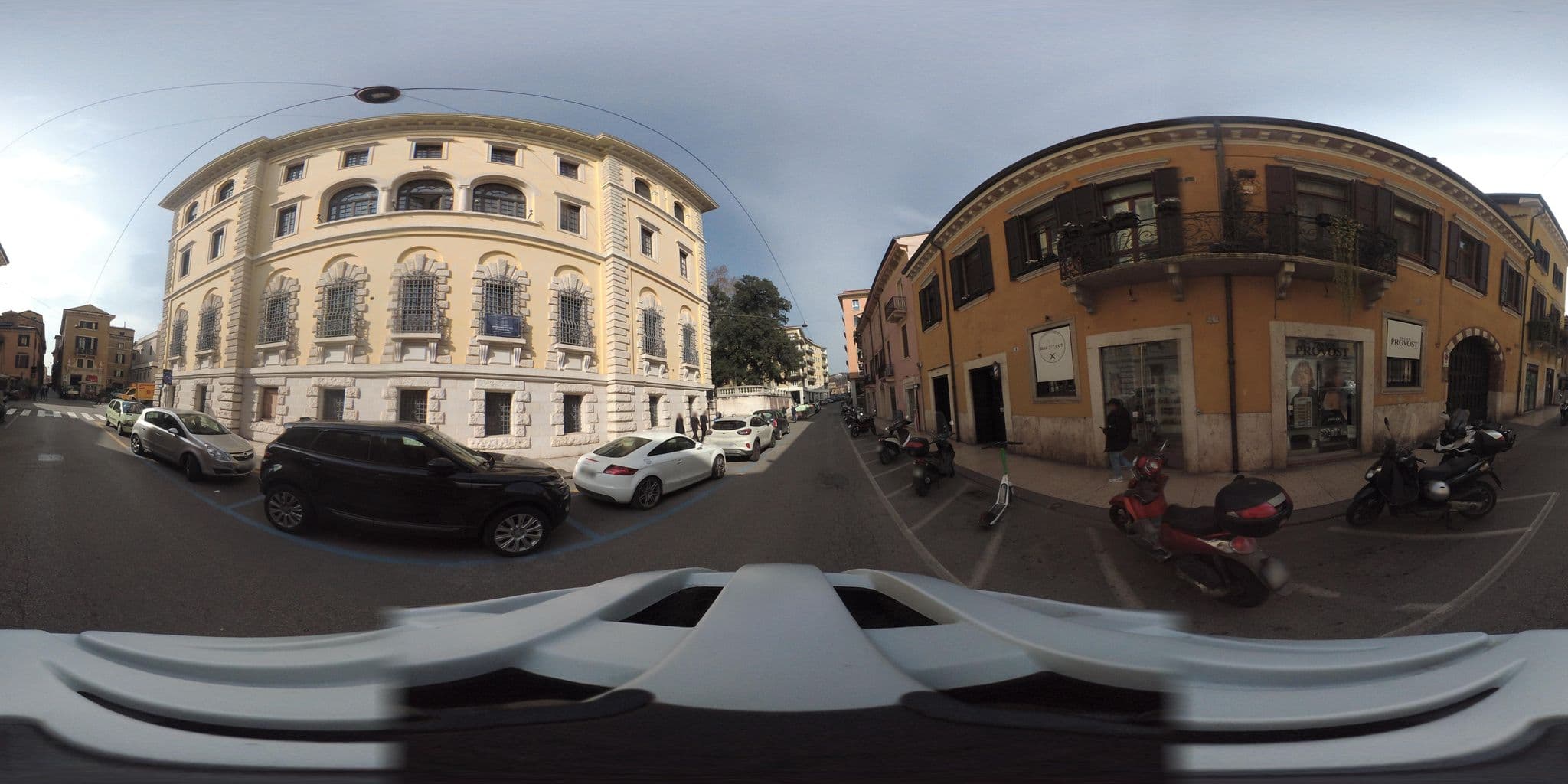 Street view near Verona Luxury Home Corte Regia, Verona — © giubar (CC BY-SA · Mapillary)