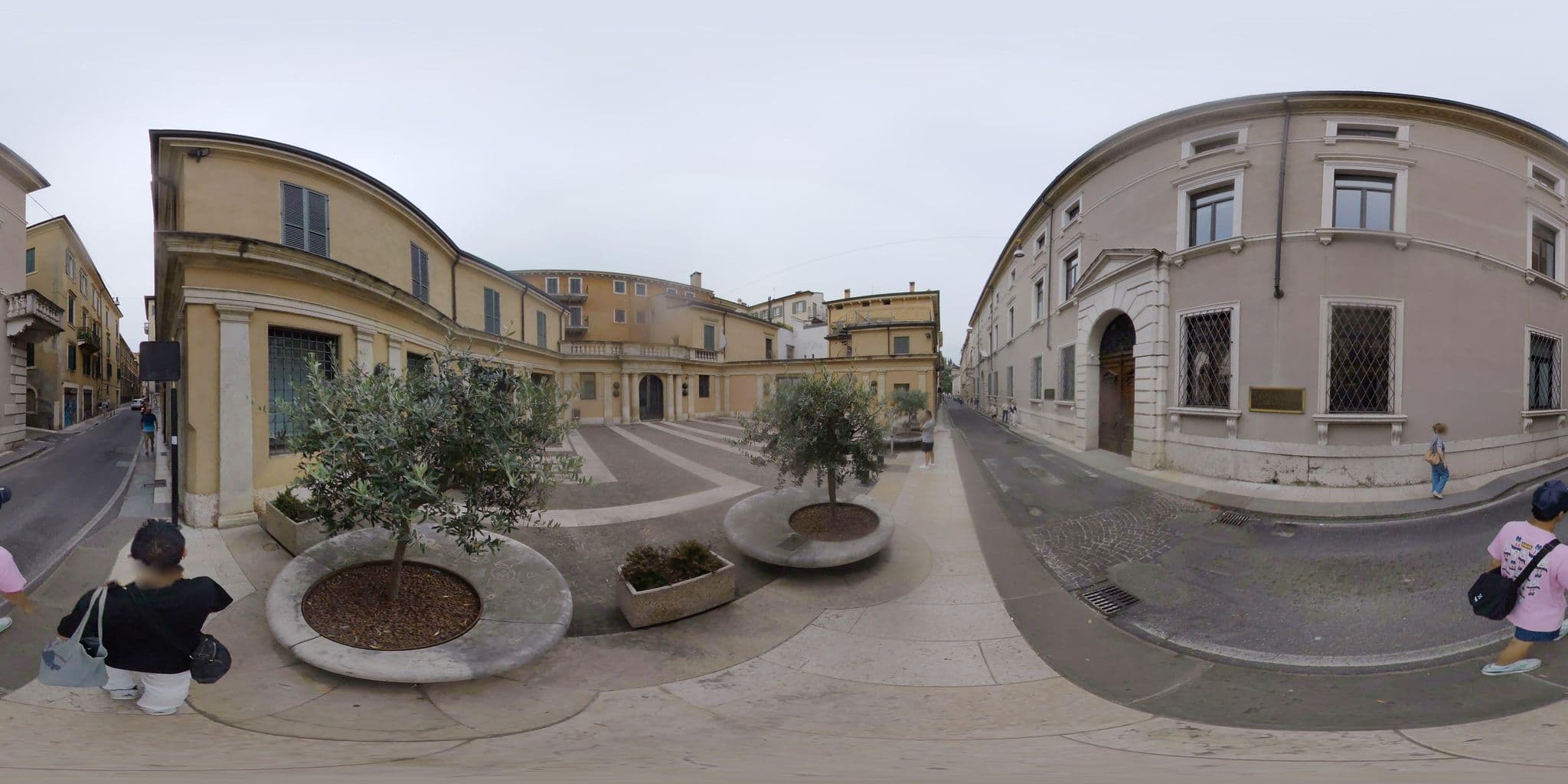 Street view near B&b Maria, Verona — © mapconcierge (CC BY-SA · Mapillary)