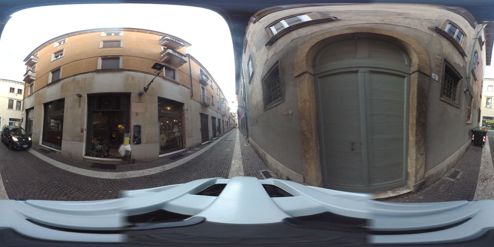 Street view near Alla Terrazza Apartment, Verona — © giubar (CC BY-SA · Mapillary)