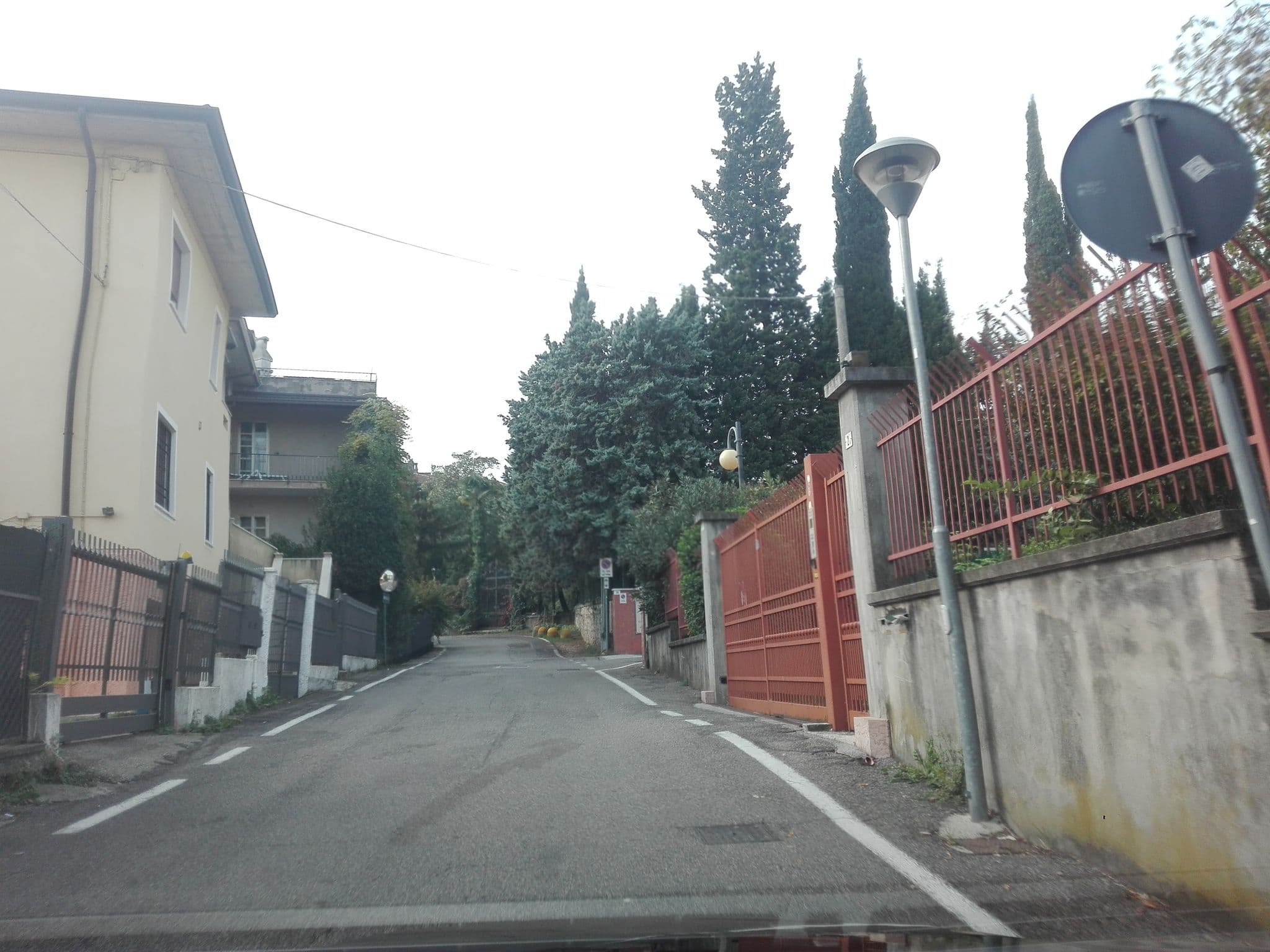Street view near Easy Apartments Peschiera, Peschiera del Garda — © jas92 (CC BY-SA · Mapillary)