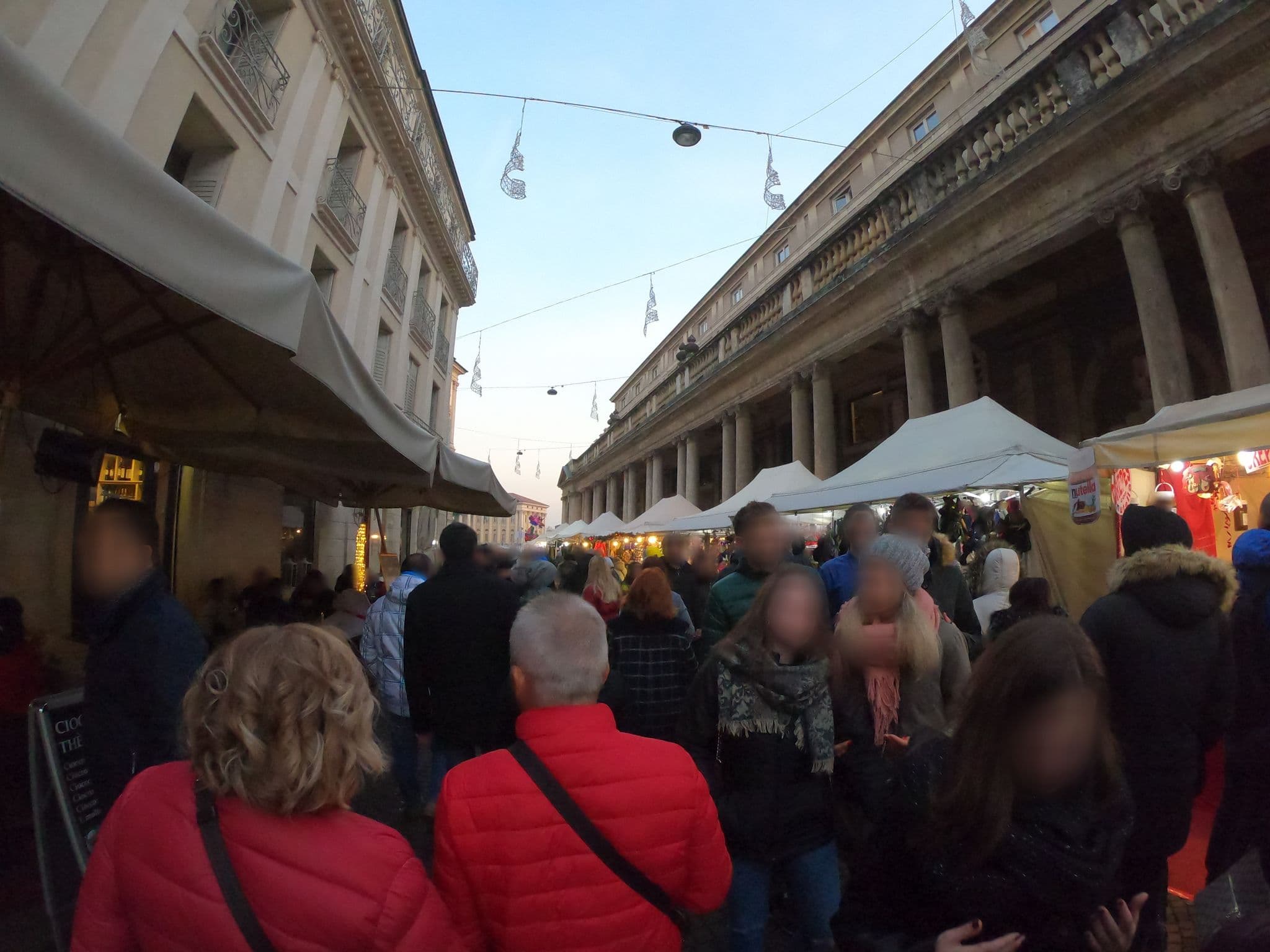 Street view near Casa Colibrì nel cuore della città antica, Verona — © asturksever (CC BY-SA · Mapillary)