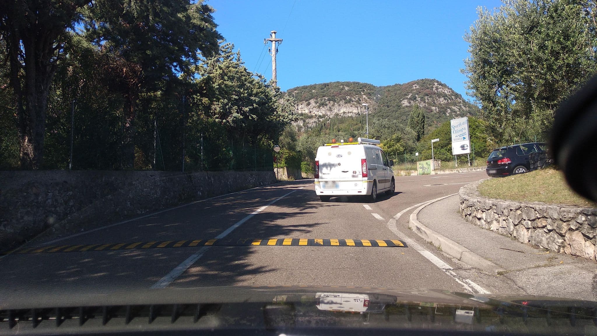 Street view near Olimpo Hotel, Garda — © steinm (CC BY-SA · Mapillary)