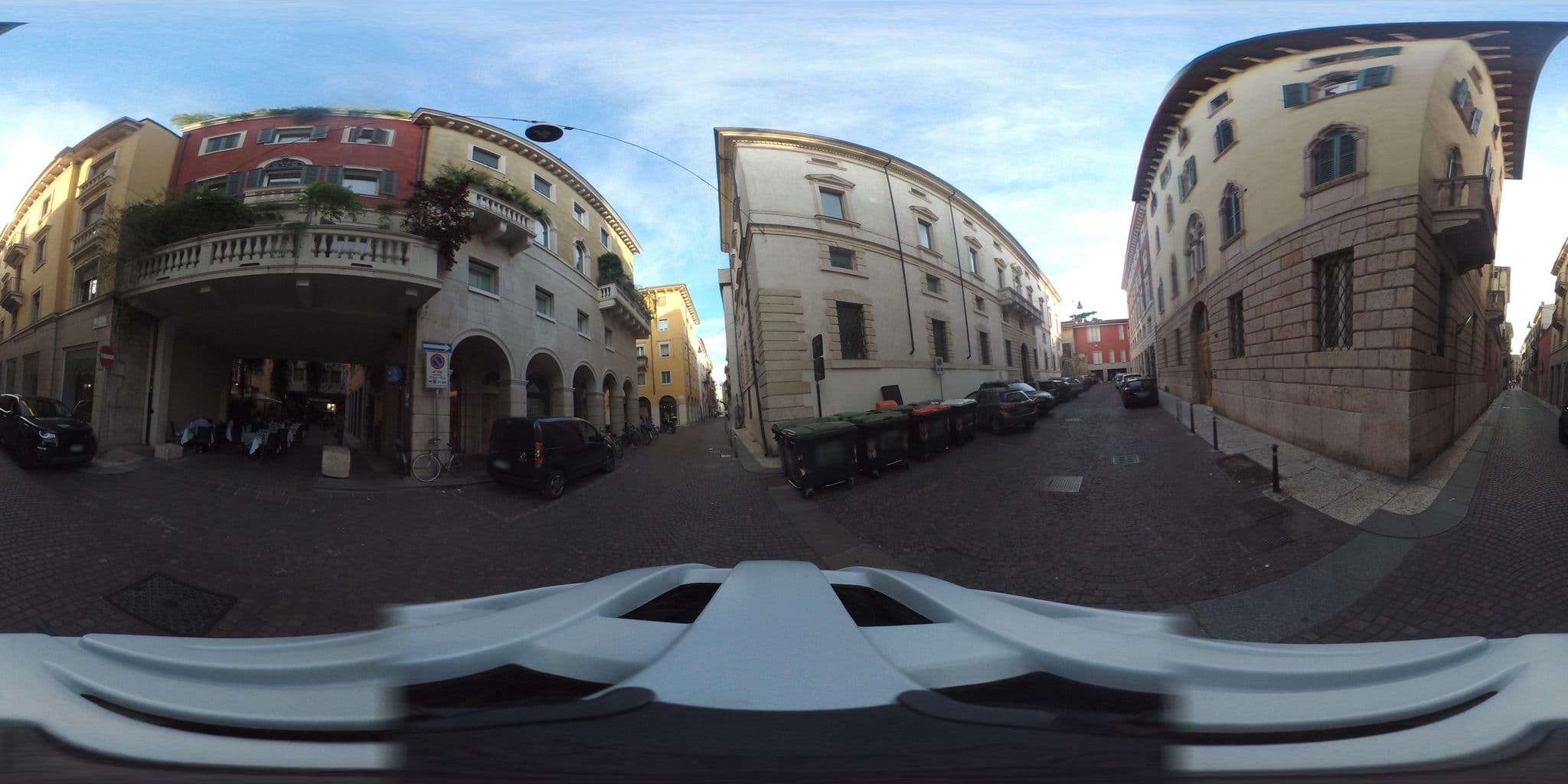 Street view near La Dimora del Viandante, Verona — © giubar (CC BY-SA · Mapillary)