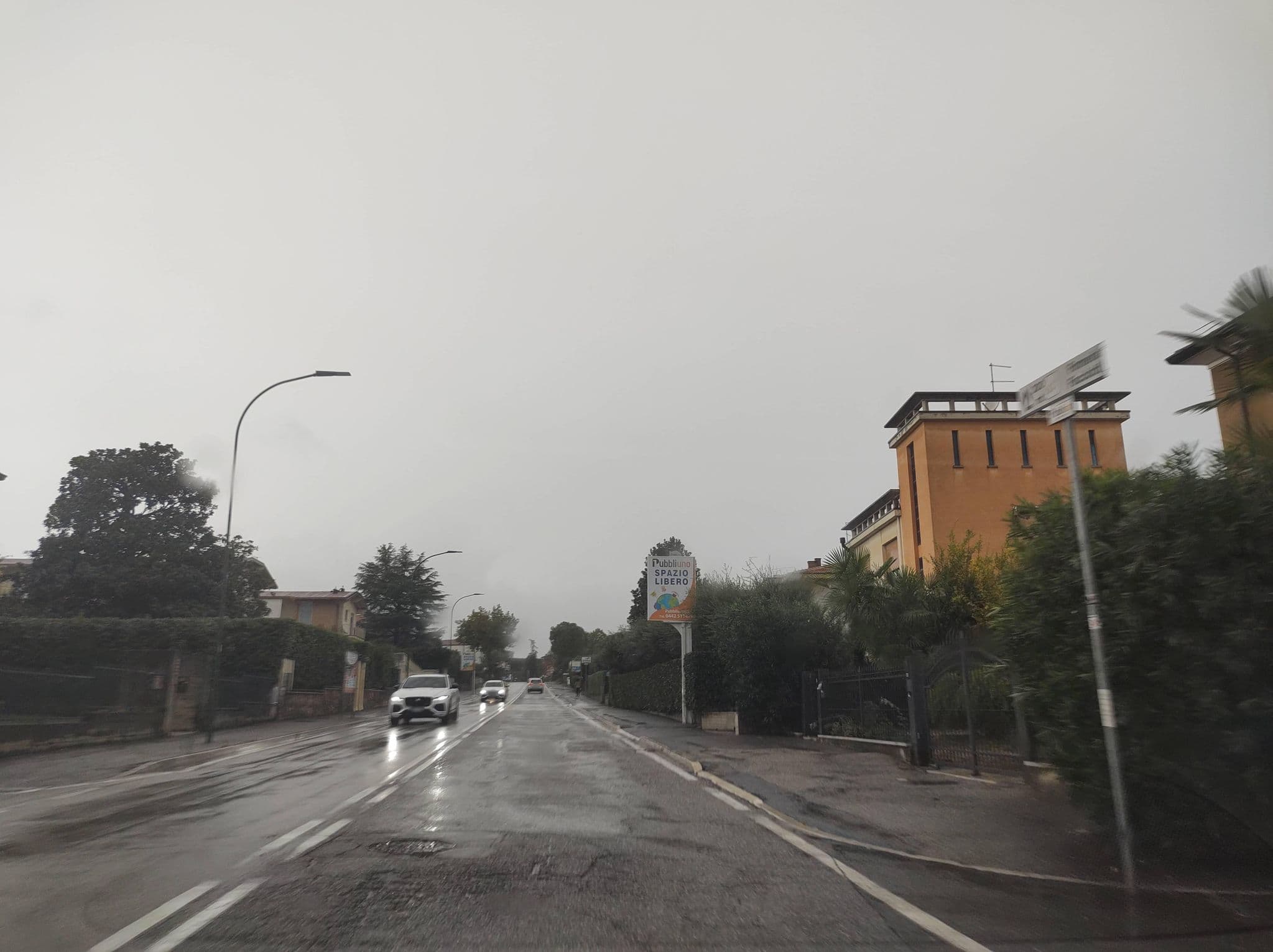 Street view near Appartamenti Ely, Peschiera del Garda — © thetornado76 (CC BY-SA · Mapillary)