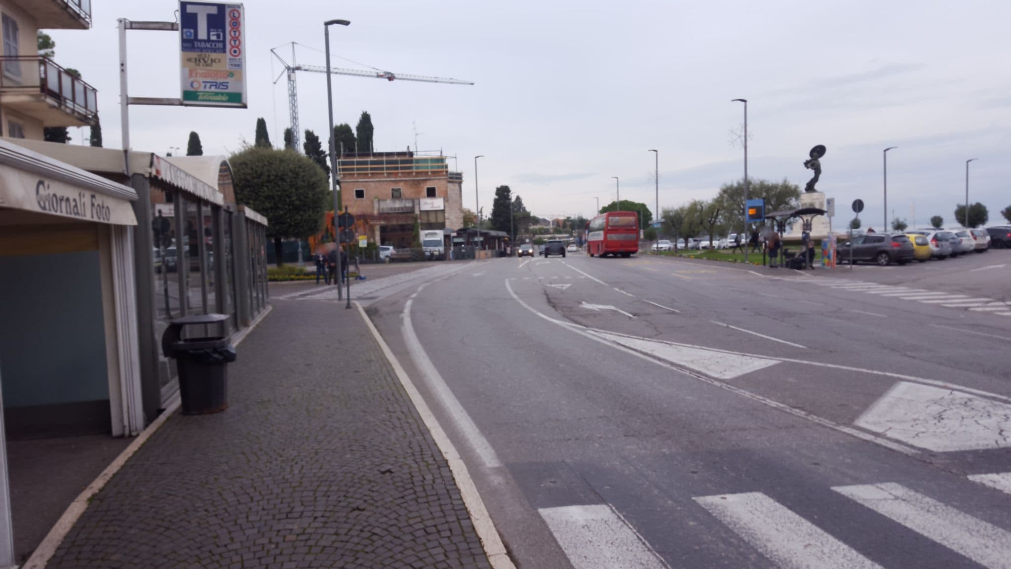 Street view near Suite Apartment L'Osteria, Peschiera del Garda — © lucamenini (CC BY-SA · Mapillary)