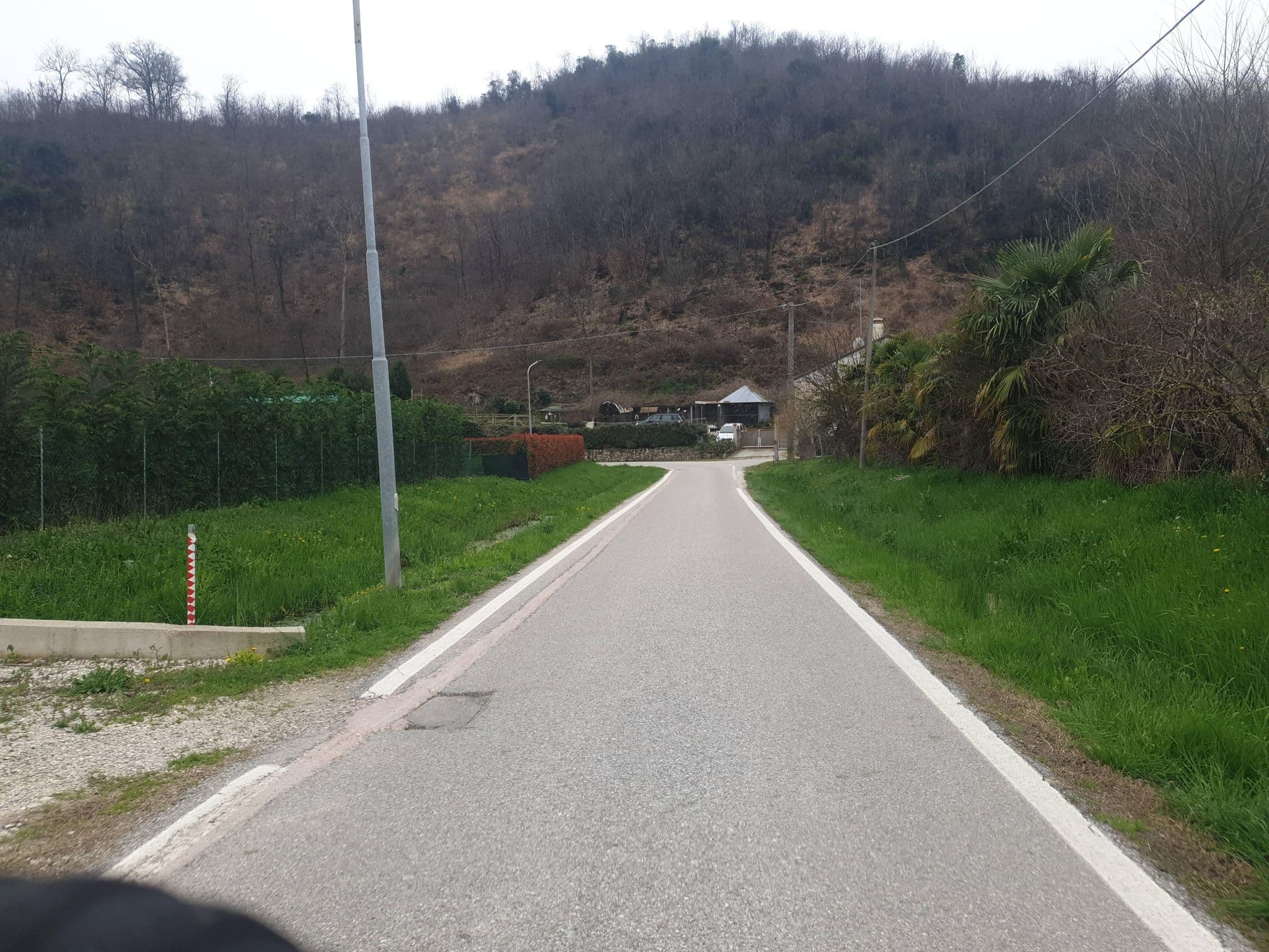 Street view near Agrirurismo Monteortone, Abano Terme — © voschix (CC BY-SA · Mapillary)