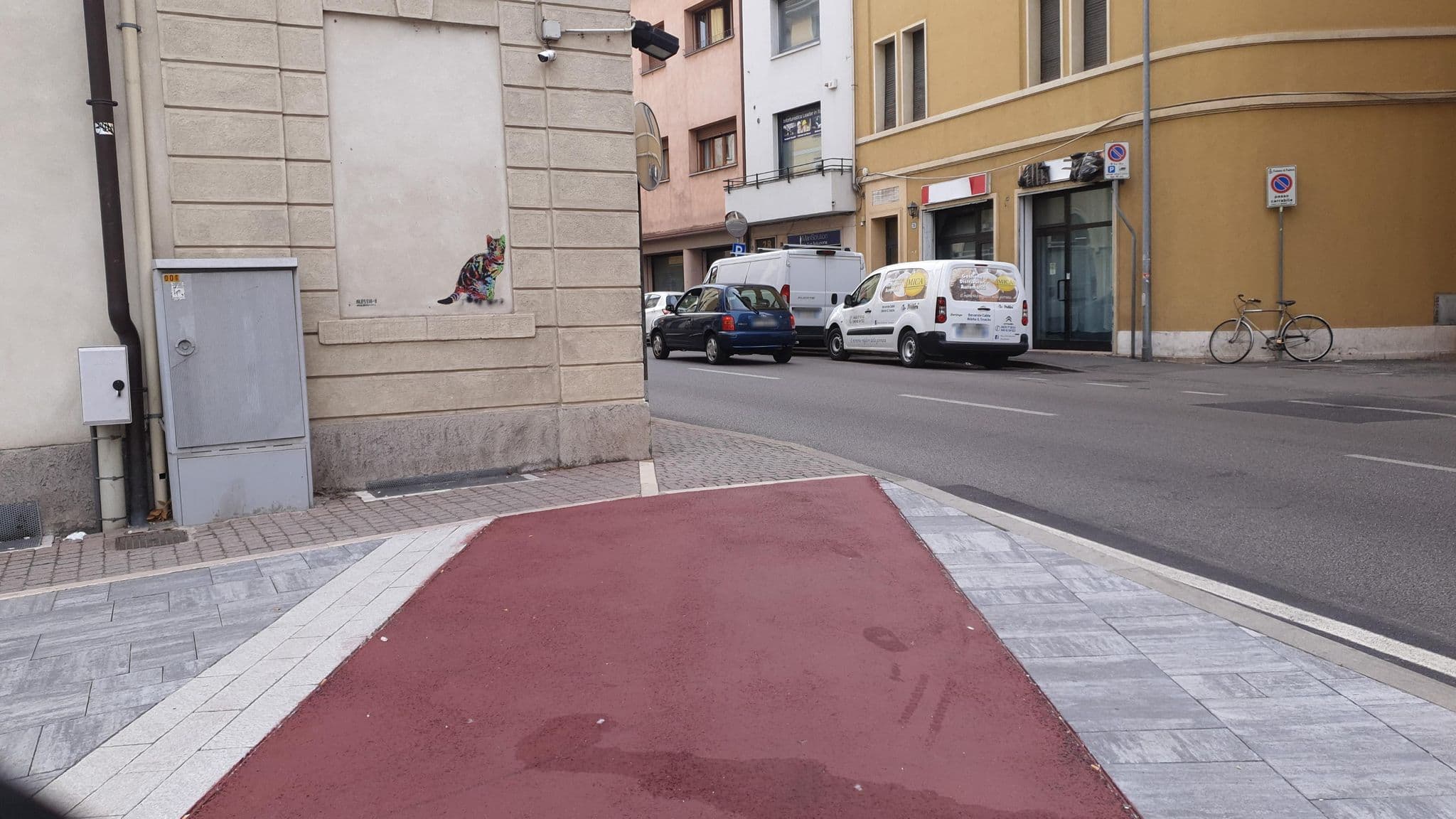 Street view near Bed And Breakfast Casa Mario, Padua — © voschix (CC BY-SA · Mapillary)