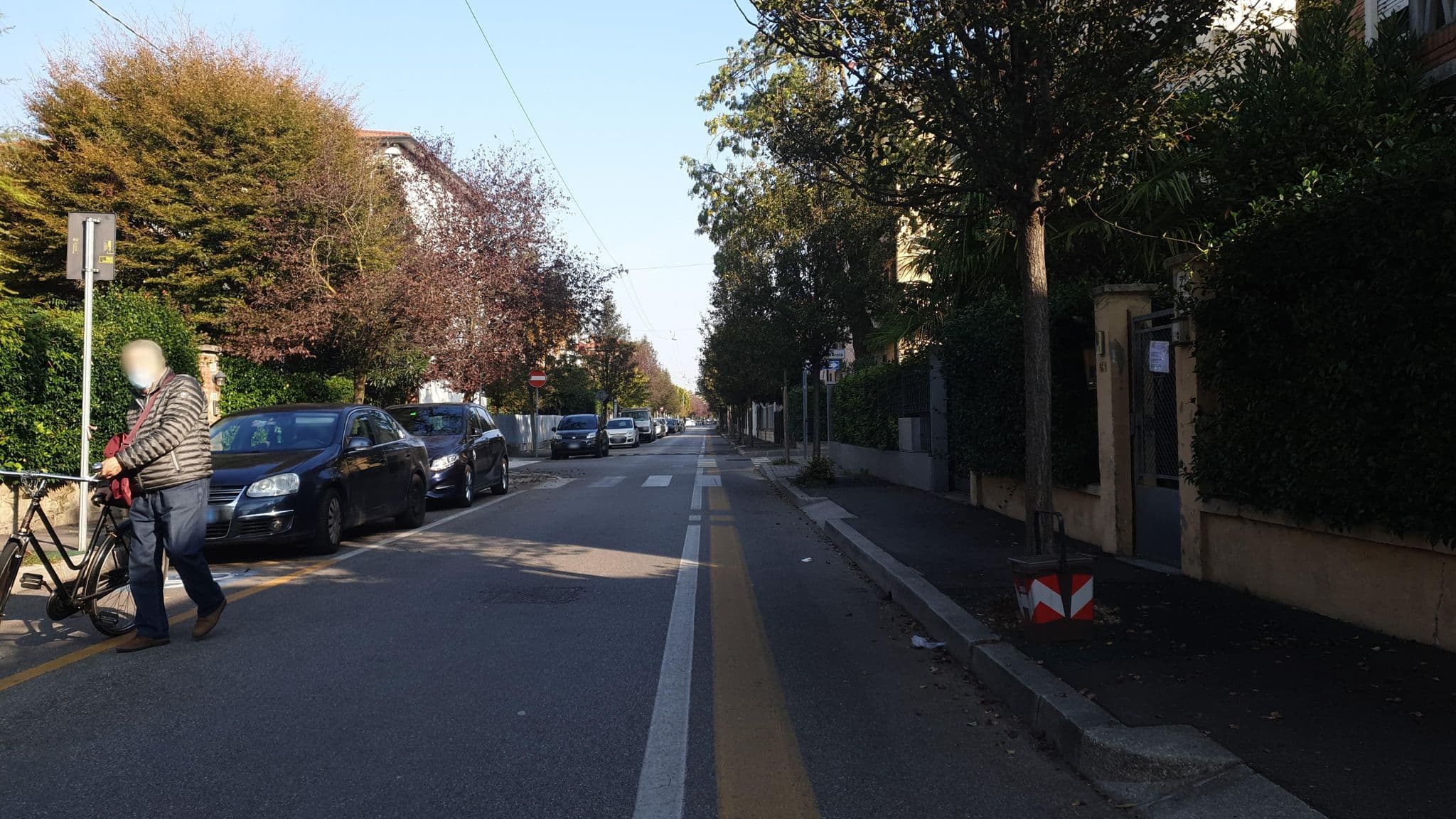 Street view near Benincasa, Padua — © voschix (CC BY-SA · Mapillary)