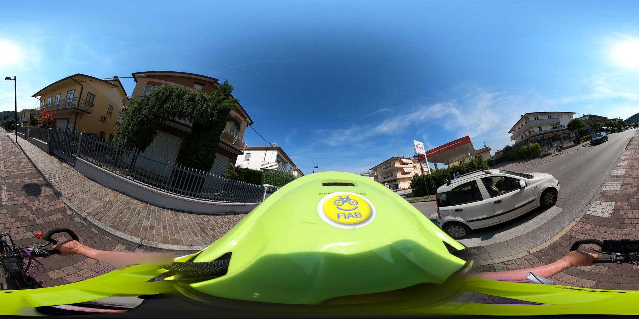 Street view near La Fonte Appartamenti, Abano Terme — © voschix (CC BY-SA · Mapillary)