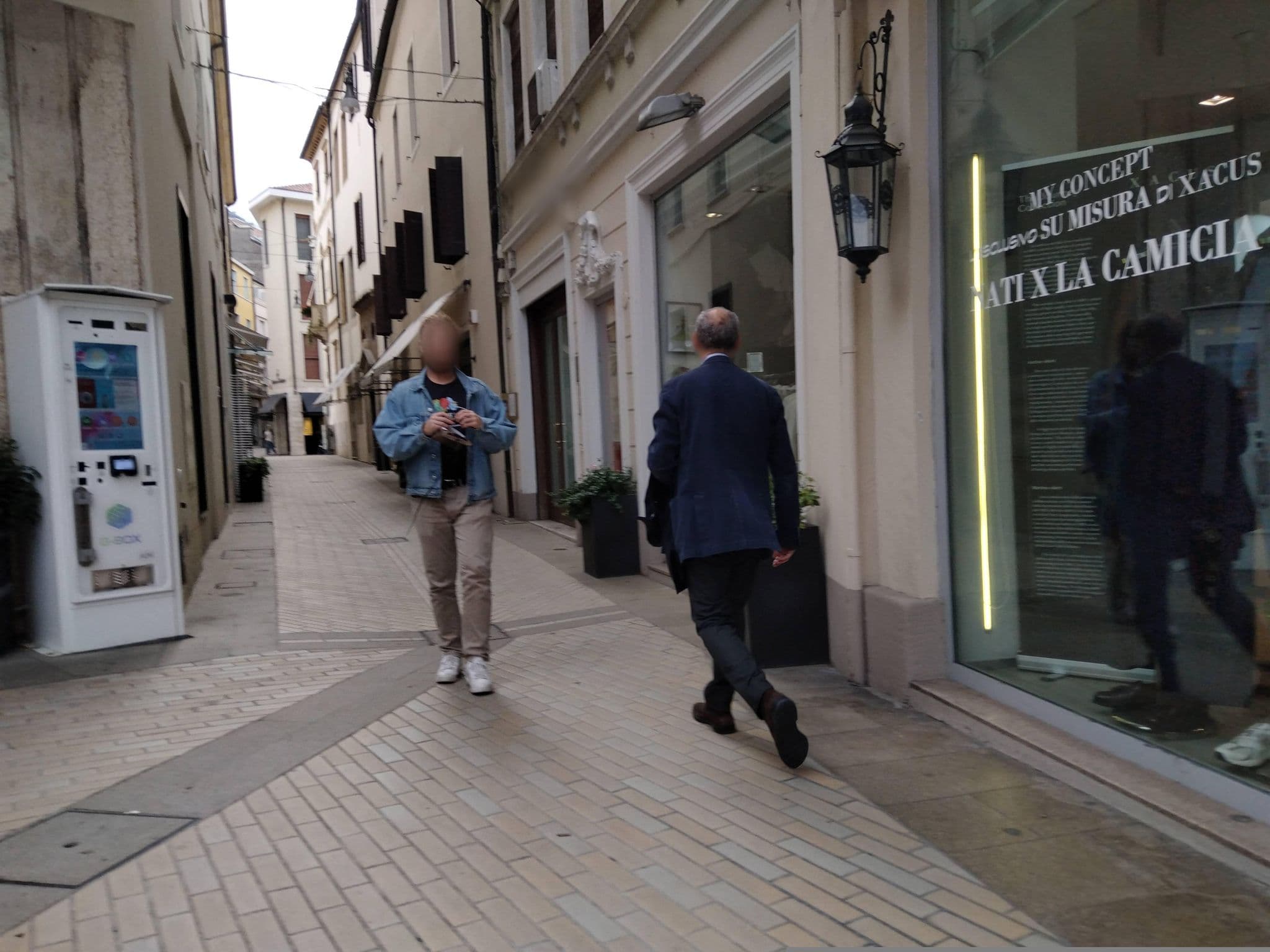 Street view near Apartment Giotto Eremitani, Padua — © mircozorzo (CC BY-SA · Mapillary)