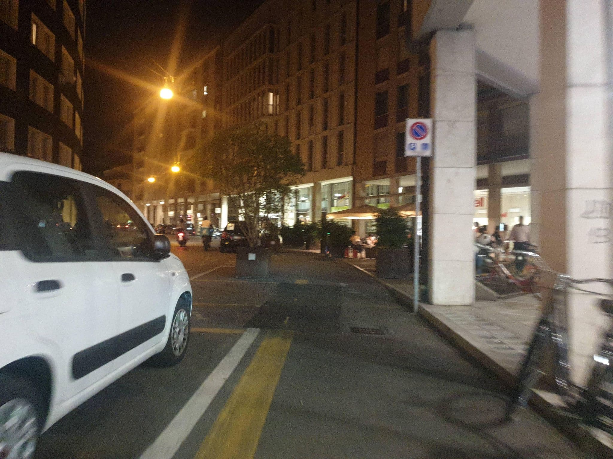 Street view near Hotel Plaza, Padua — © voschix (CC BY-SA · Mapillary)