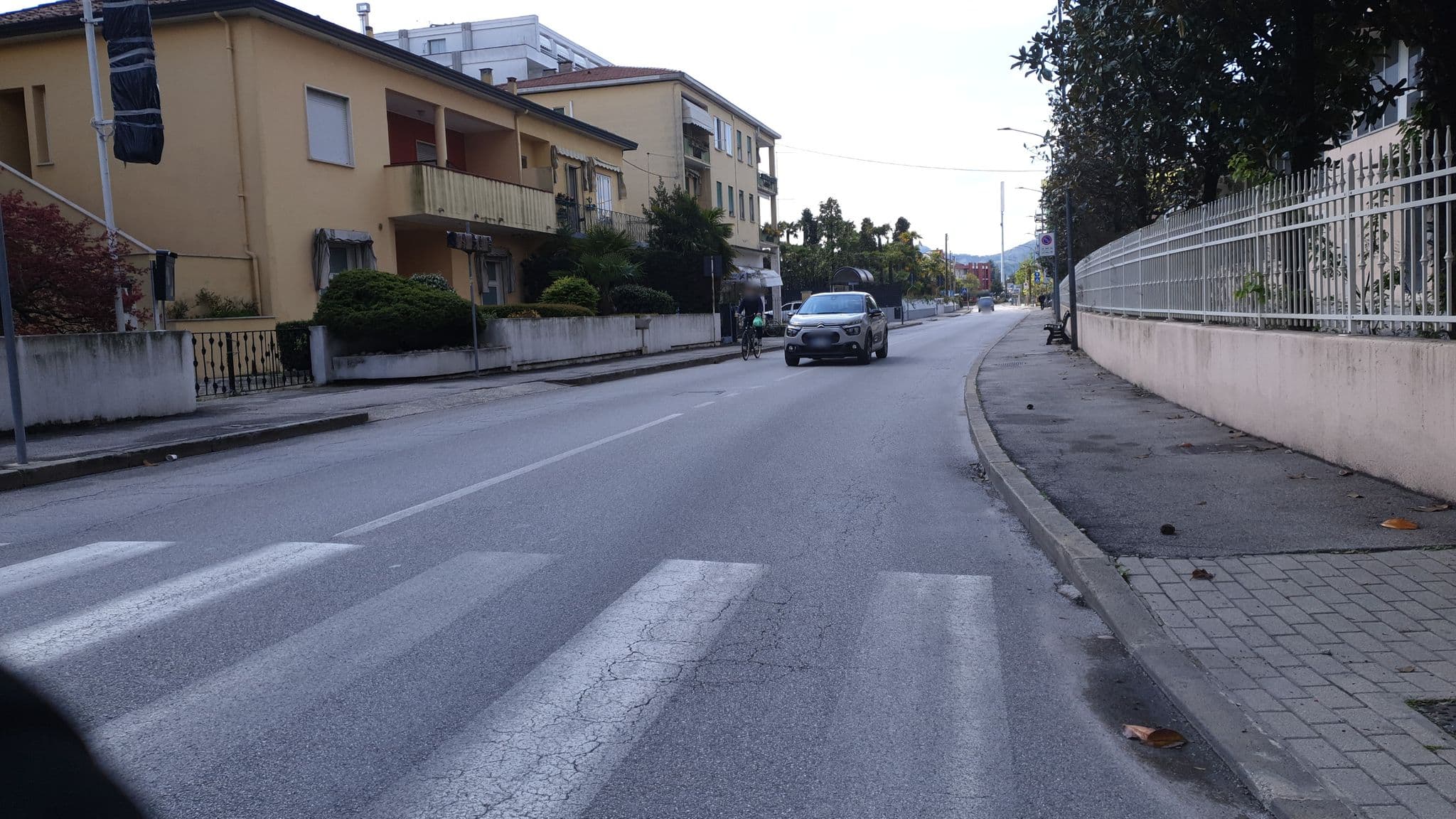 Street view near Albergo Verona, Abano Terme — © voschix (CC BY-SA · Mapillary)