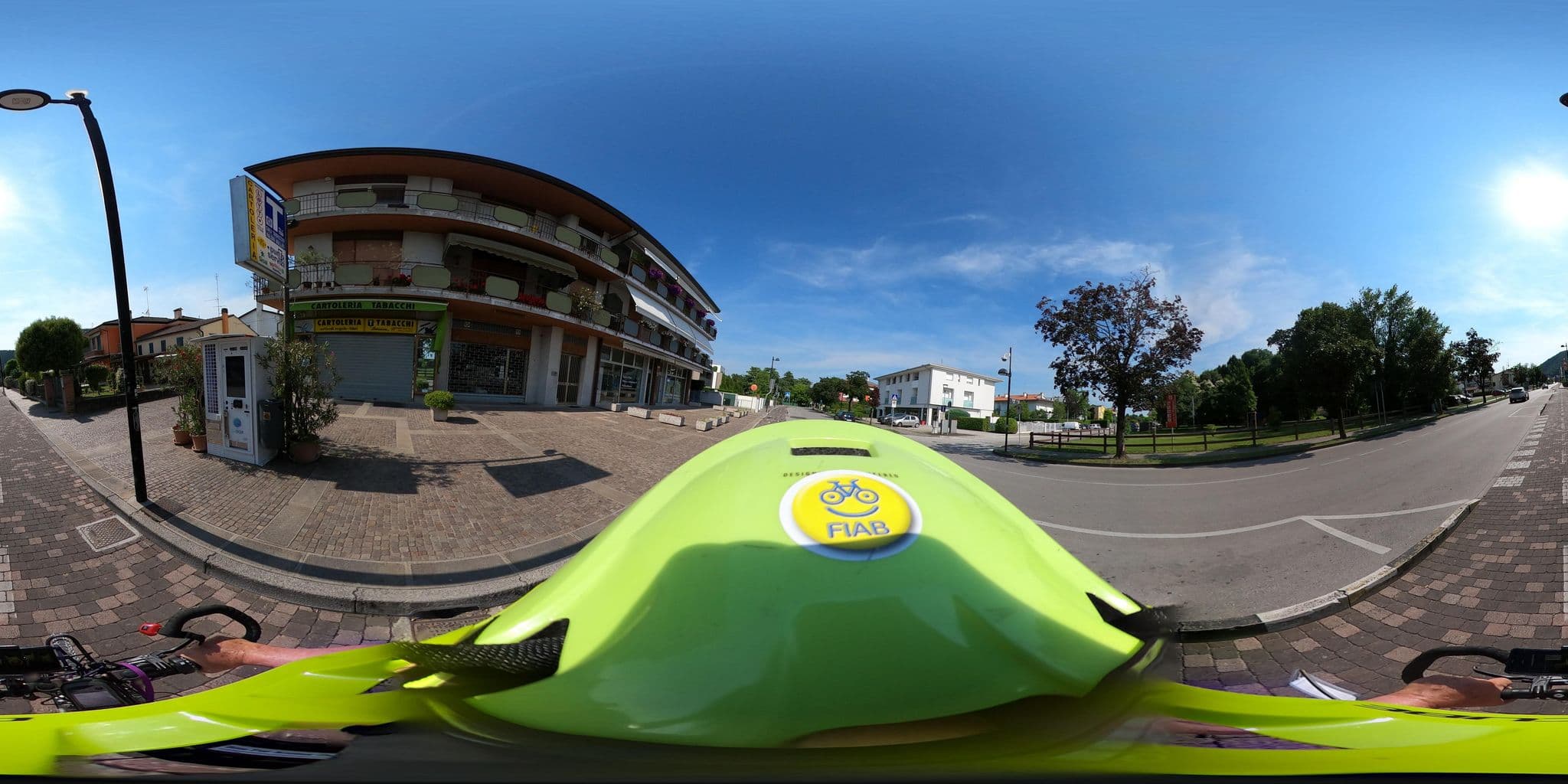 Street view near Stabilimento Termale Ermitage Hotel SPA, Abano Terme — © voschix (CC BY-SA · Mapillary)
