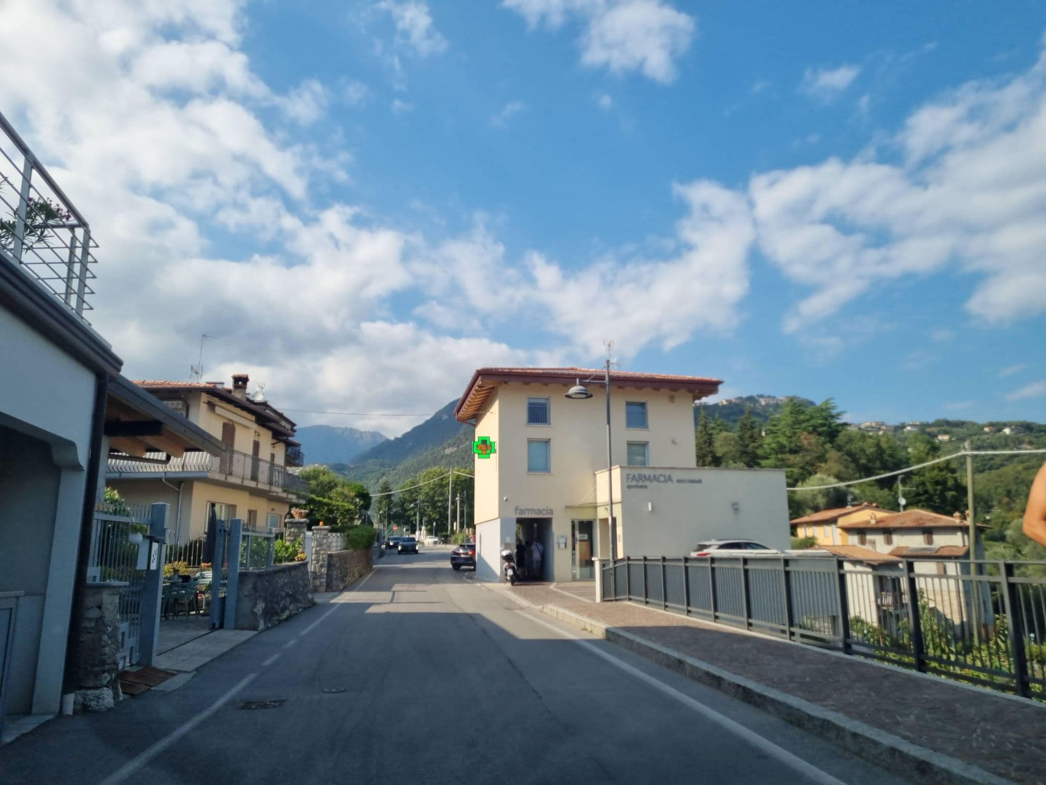 Street view near Appartamenti Fossato, Malcesine — © dsmm (CC BY-SA · Mapillary)