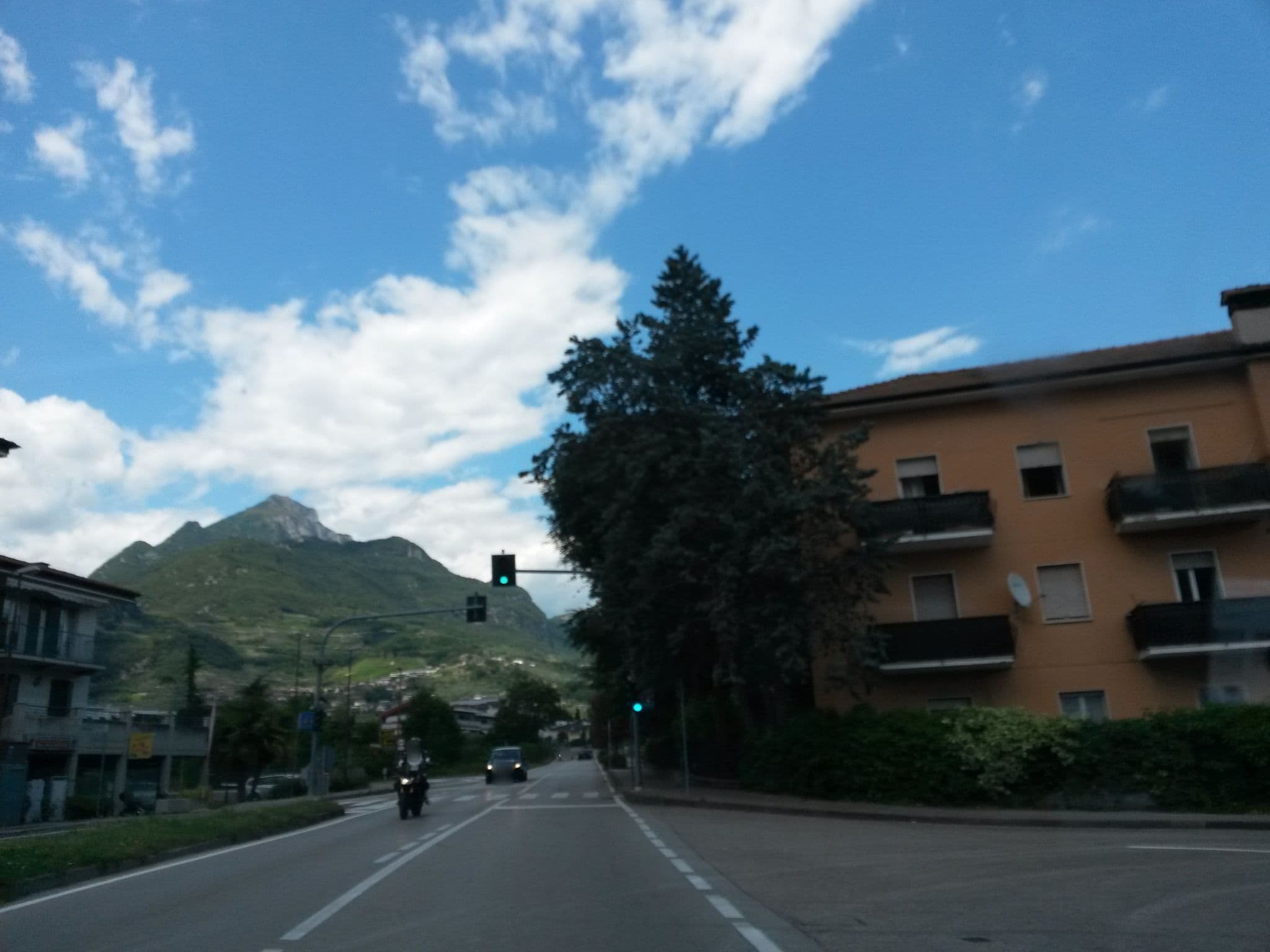 Street view near Apartment La Coccinella, Riva del Garda — © uwekoch (CC BY-SA · Mapillary)
