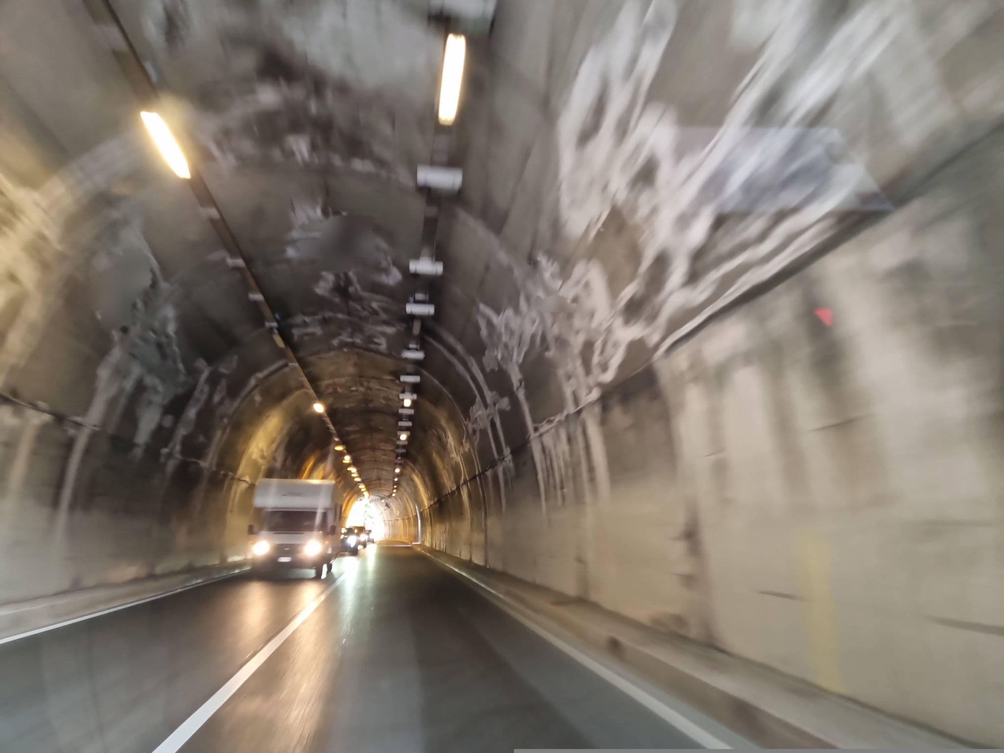 Street view near Locanda Augusta, Limone sul Garda — © dsmm (CC BY-SA · Mapillary)