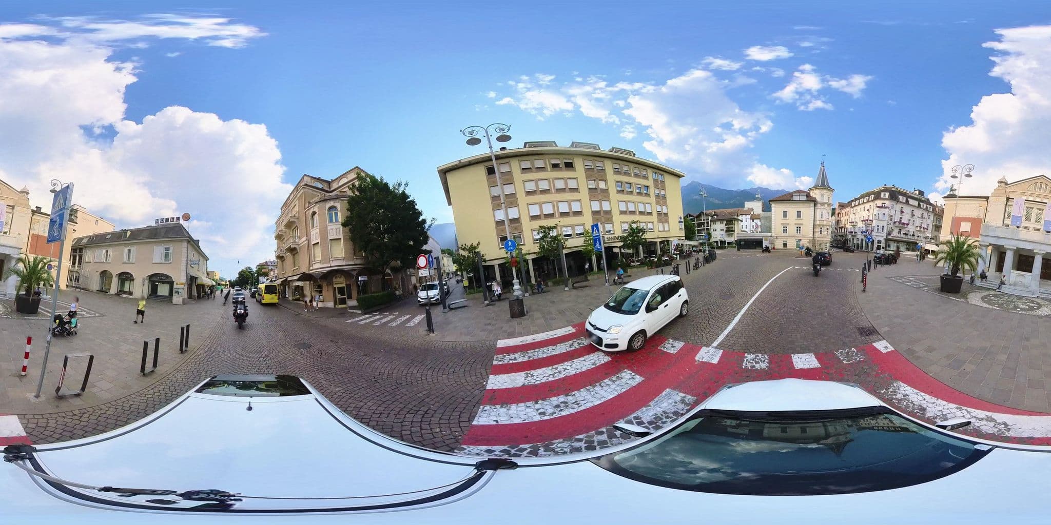 Street view near Fior Apartments, Merano — © osmplus_org (CC BY-SA · Mapillary)
