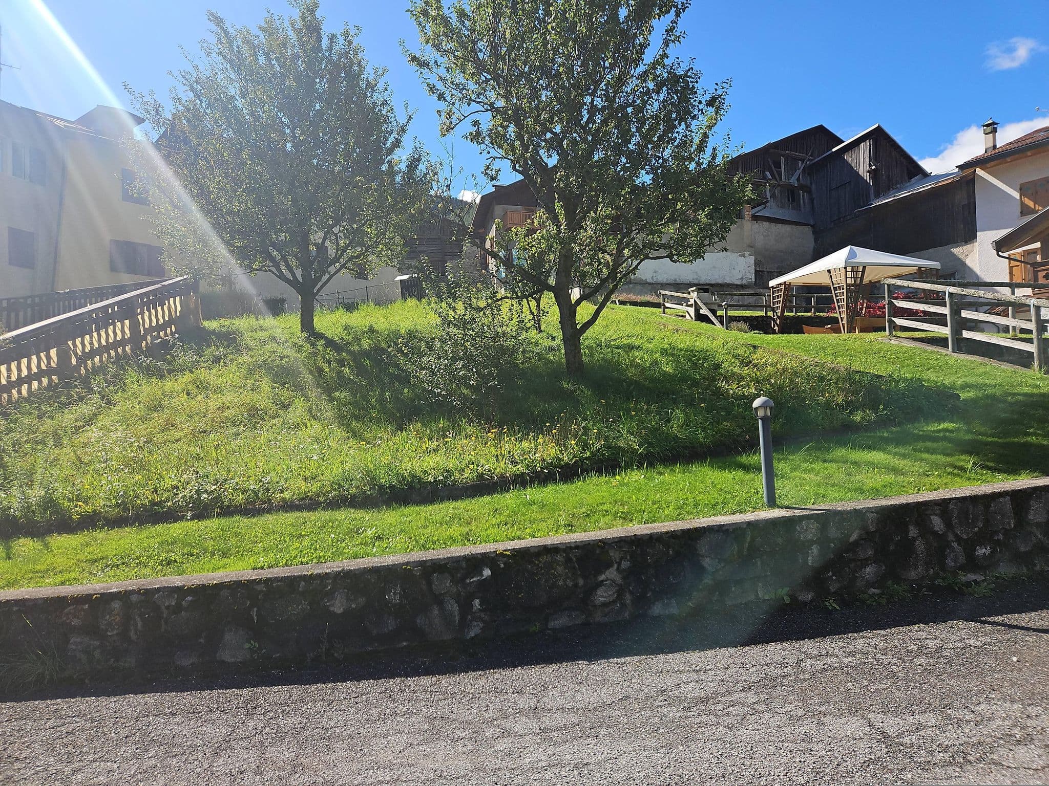 Street view near Maso Margherita, Dimaro — © ursus (CC BY-SA · Mapillary)