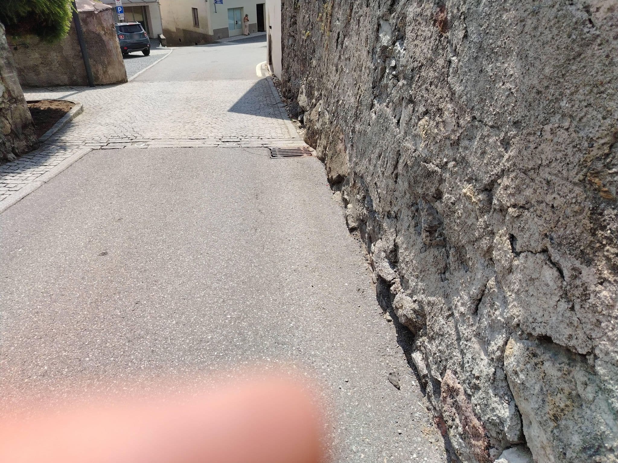 Street view near Gasthof Hotel Sonne, Parcines — © Brown69 (CC BY-SA · Mapillary)