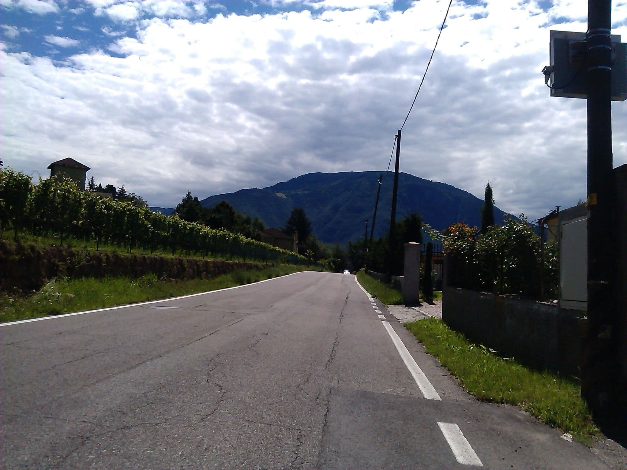 Street view near Brandlgut, Bolzano — © changchun1 (CC BY-SA · Mapillary)