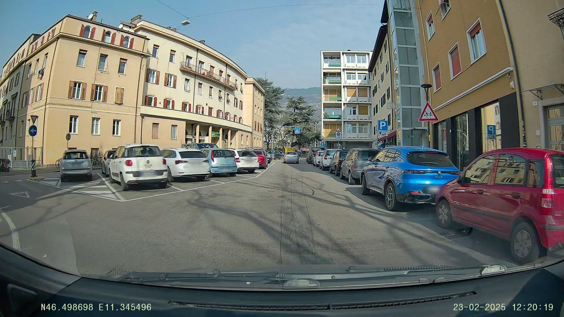 Street view near Hotel Pizzeria Ristorante Dolomiti, Bolzano — © Jacopo86 (CC BY-SA · Mapillary)