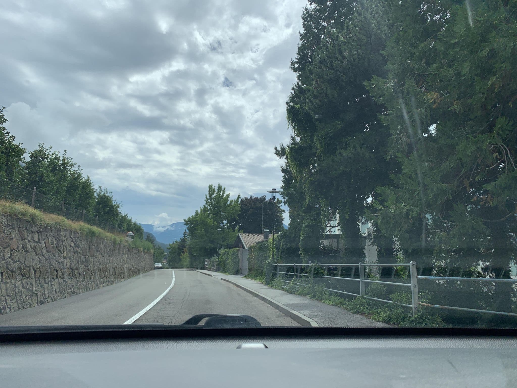 Street view near Hotel Kiendl, Scena — © descilla (CC BY-SA · Mapillary)