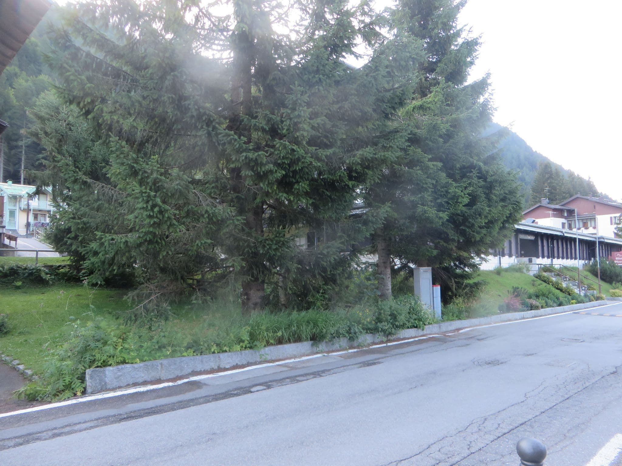 Street view near Grifone Hotel Madonna di Campiglio, Pinzolo — © lary_fede (CC BY-SA · Mapillary)
