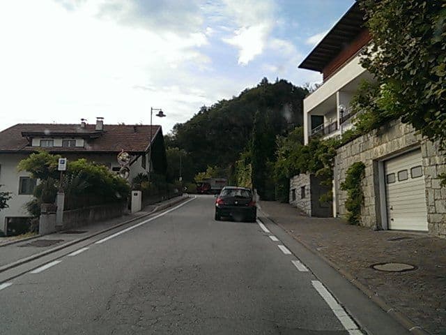 Street view near HOTEL BRAUNSBERGERHOF DES HERZ HANNES e VERONIKA e, Lana — © bufonto (CC BY-SA · Mapillary)
