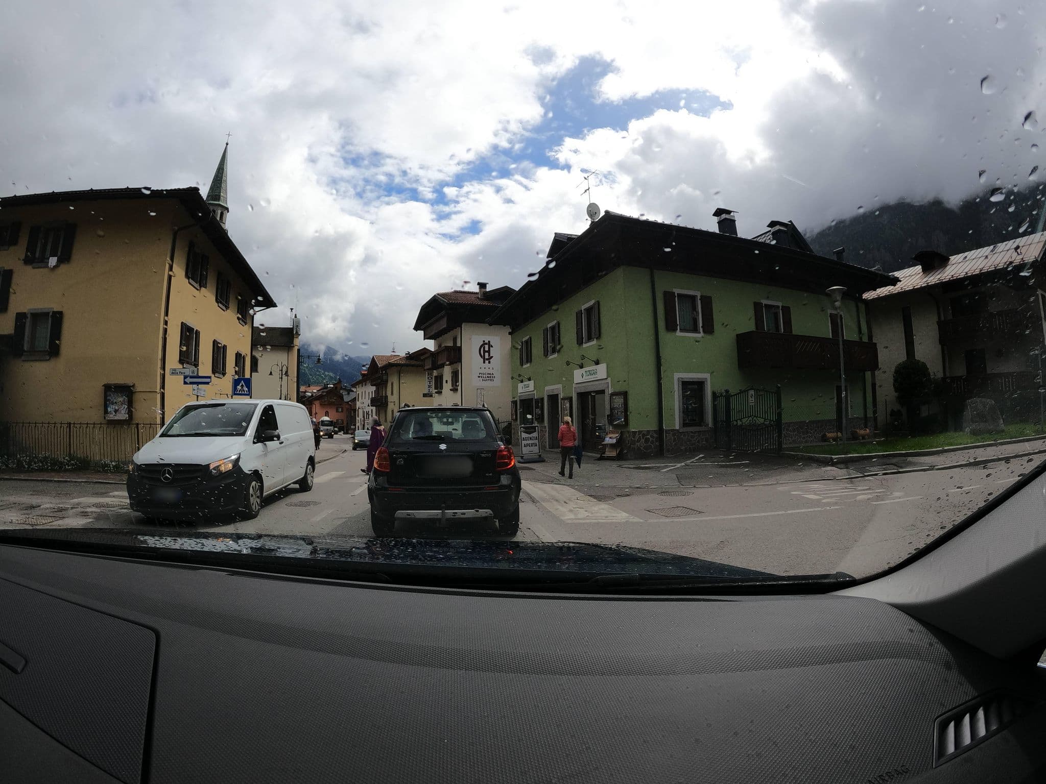 Street view near Italy, Pinzolo, La Palu, Pinzolo — © borovac (CC BY-SA · Mapillary)