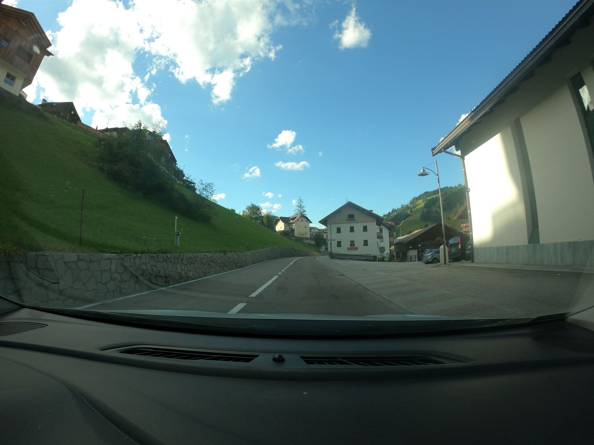 Street view near Ustaria Posta Hotel Bar & Restaurant, La Valle - Wengen — © vst (CC BY-SA · Mapillary)