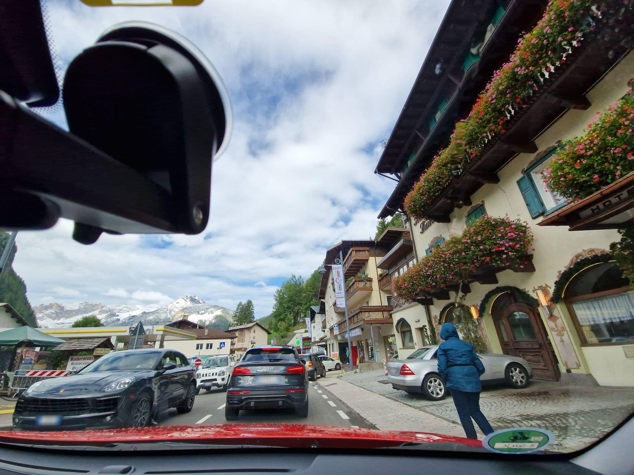 Street view near Gran Paradis Hotel, Canazei — © mcliquid (CC BY-SA · Mapillary)