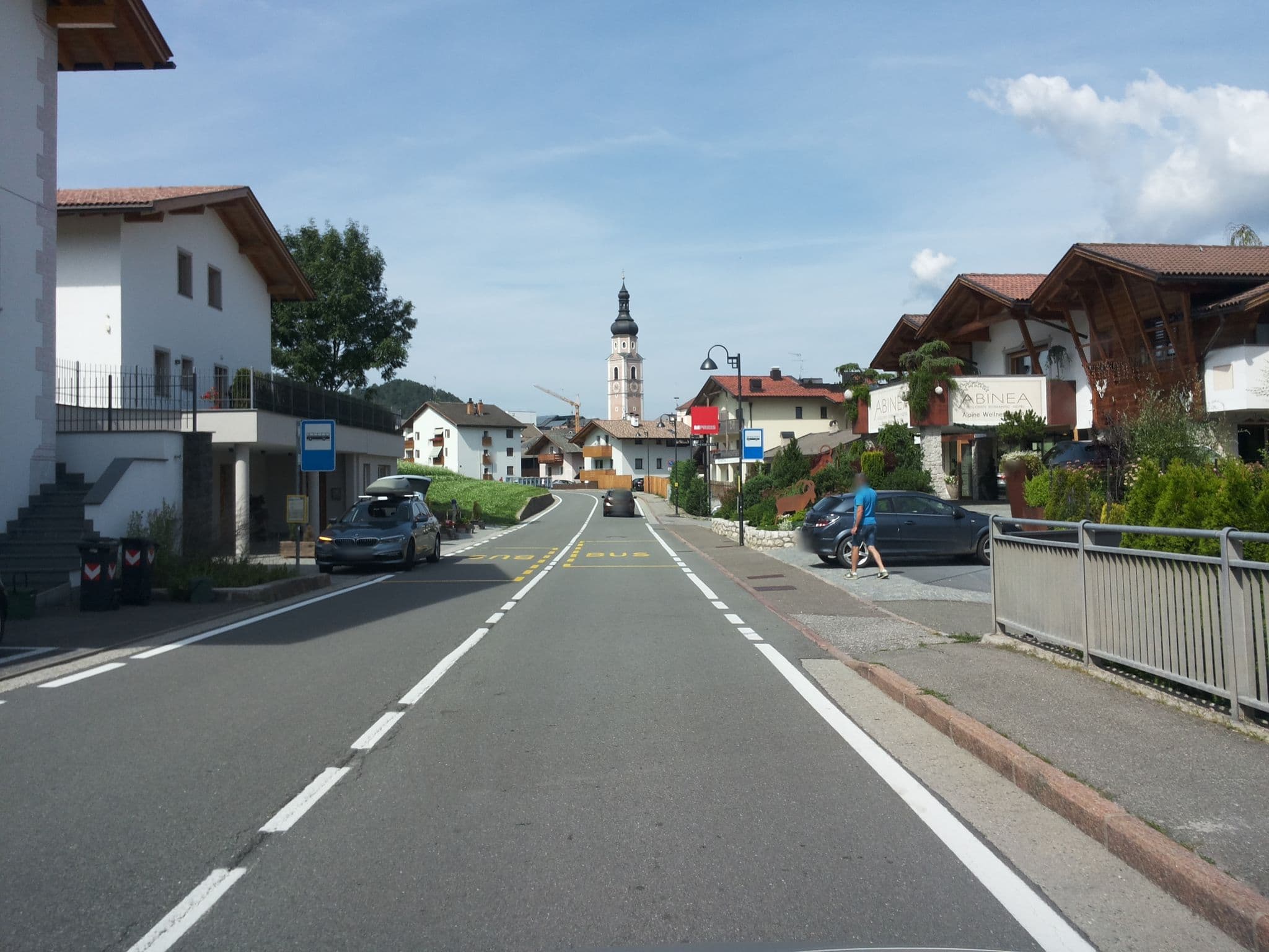 Street view near Almhof Romantische Hotel, Castelrotto — © musuruan (CC BY-SA · Mapillary)