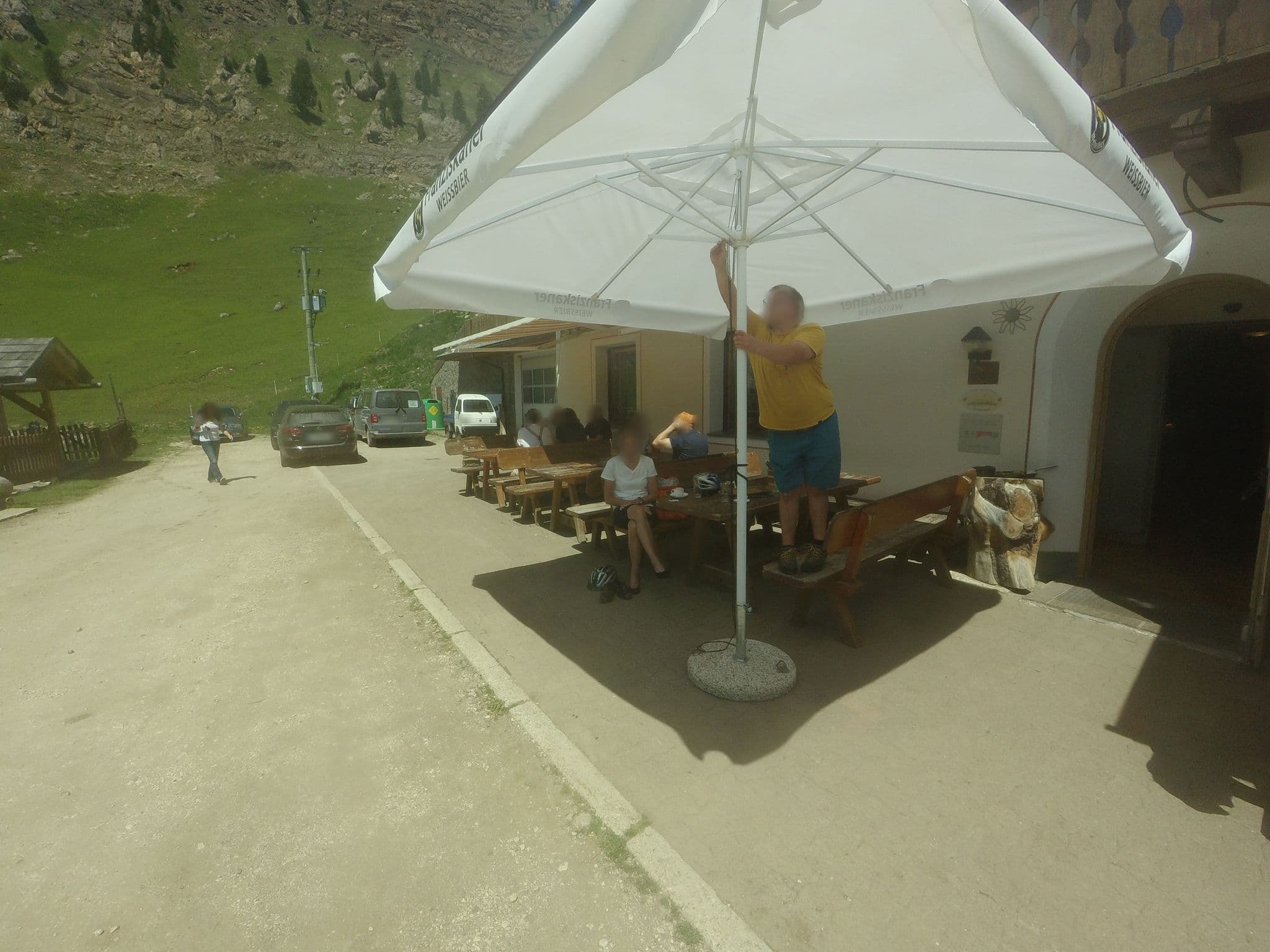 Street view near Mahlknechthuette Seiseralm, Ortisei — © madel (CC BY-SA · Mapillary)