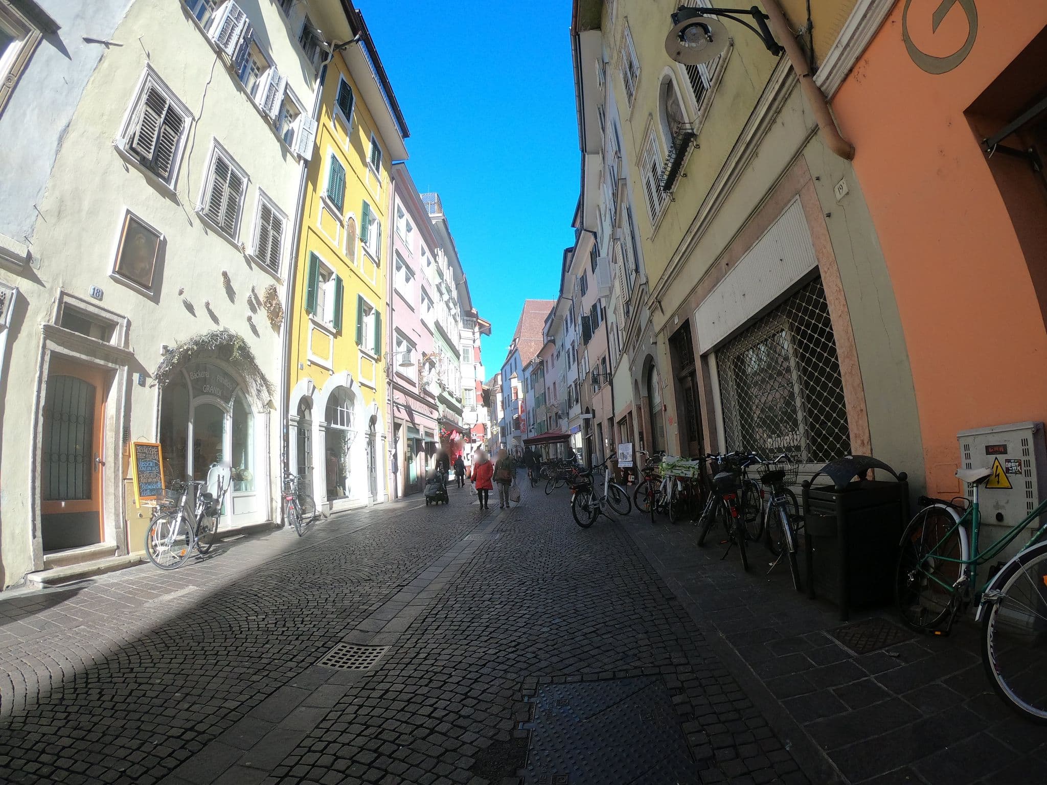 Street view near Eisenhut, Bolzano — © chrisbeddow (CC BY-SA · Mapillary)