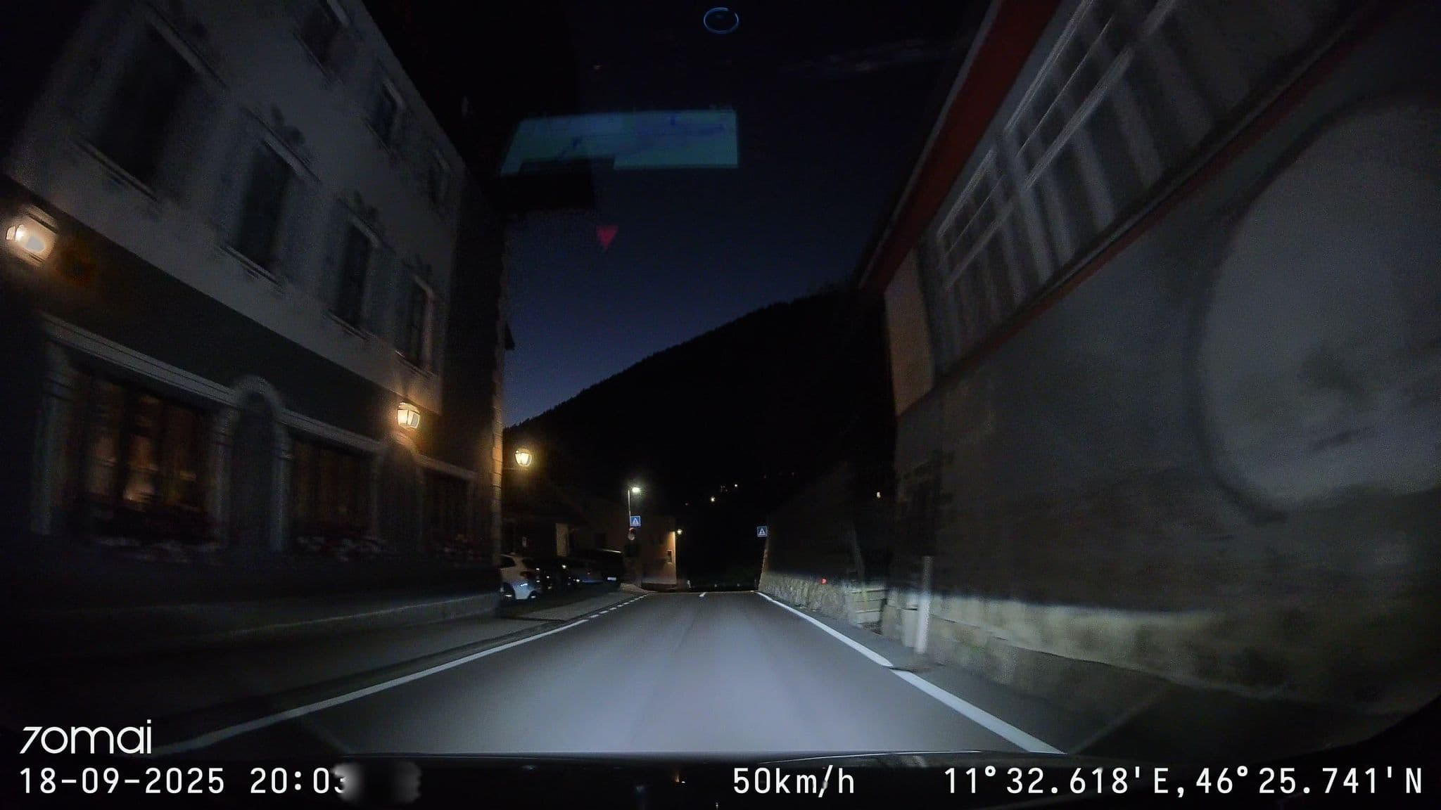 Street view near Hotel Posta Cavallino Bianco SAS, Nova Levante — © doriel (CC BY-SA · Mapillary)