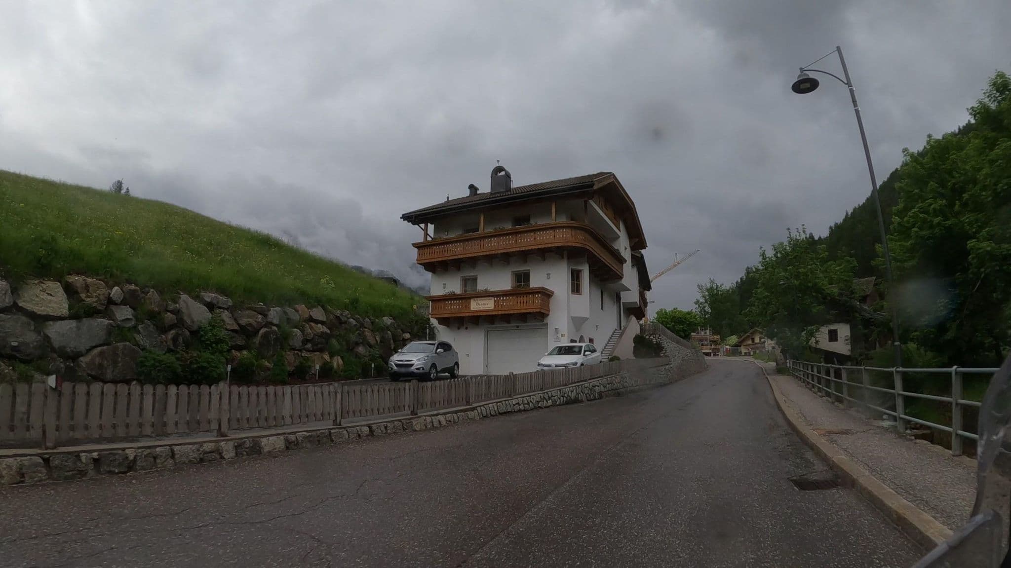 Street view near App. Désirée, La Valle - Wengen — © crami (CC BY-SA · Mapillary)