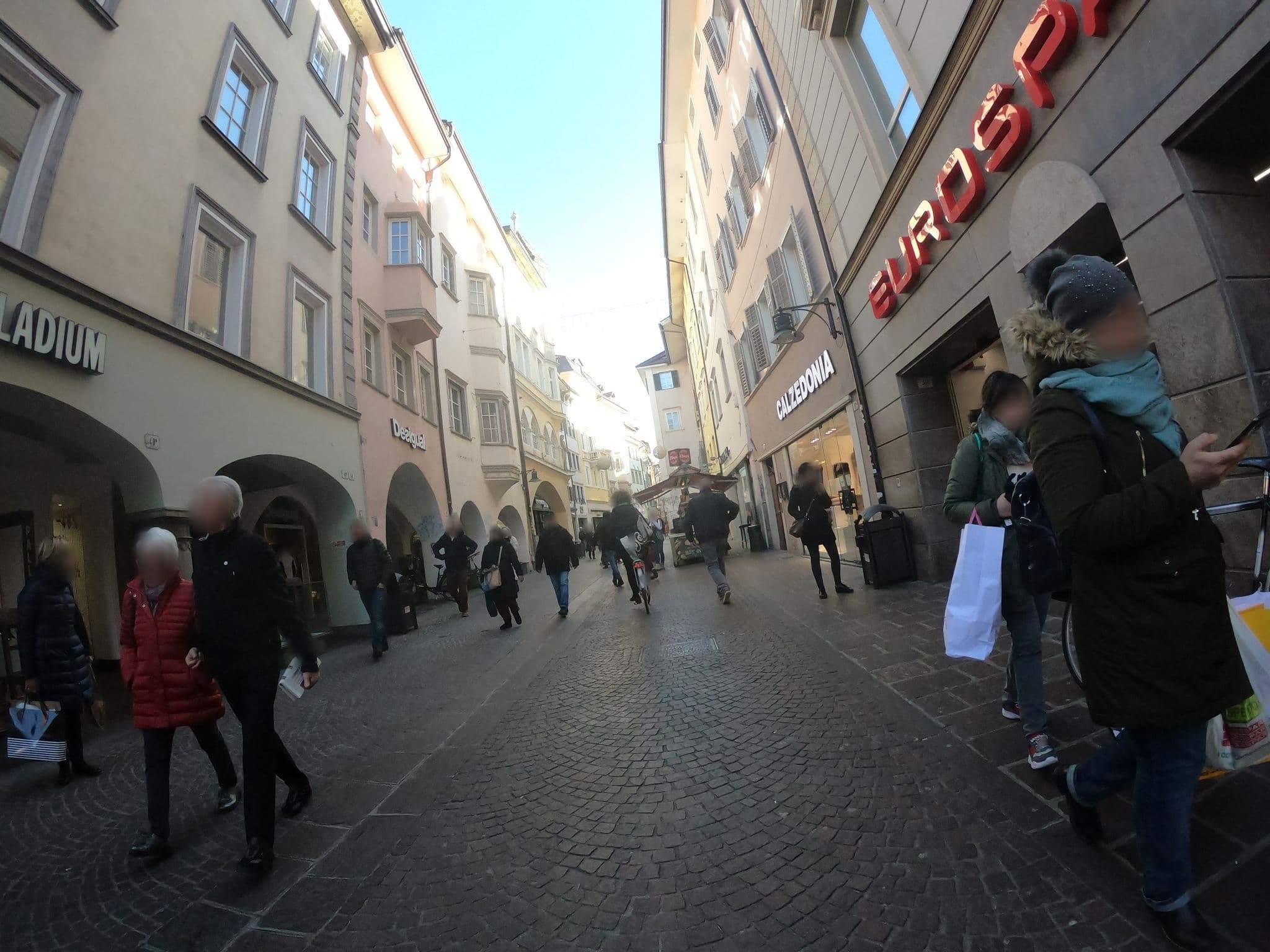 Street view near Iceman Rooms, Bolzano — © chrisbeddow (CC BY-SA · Mapillary)