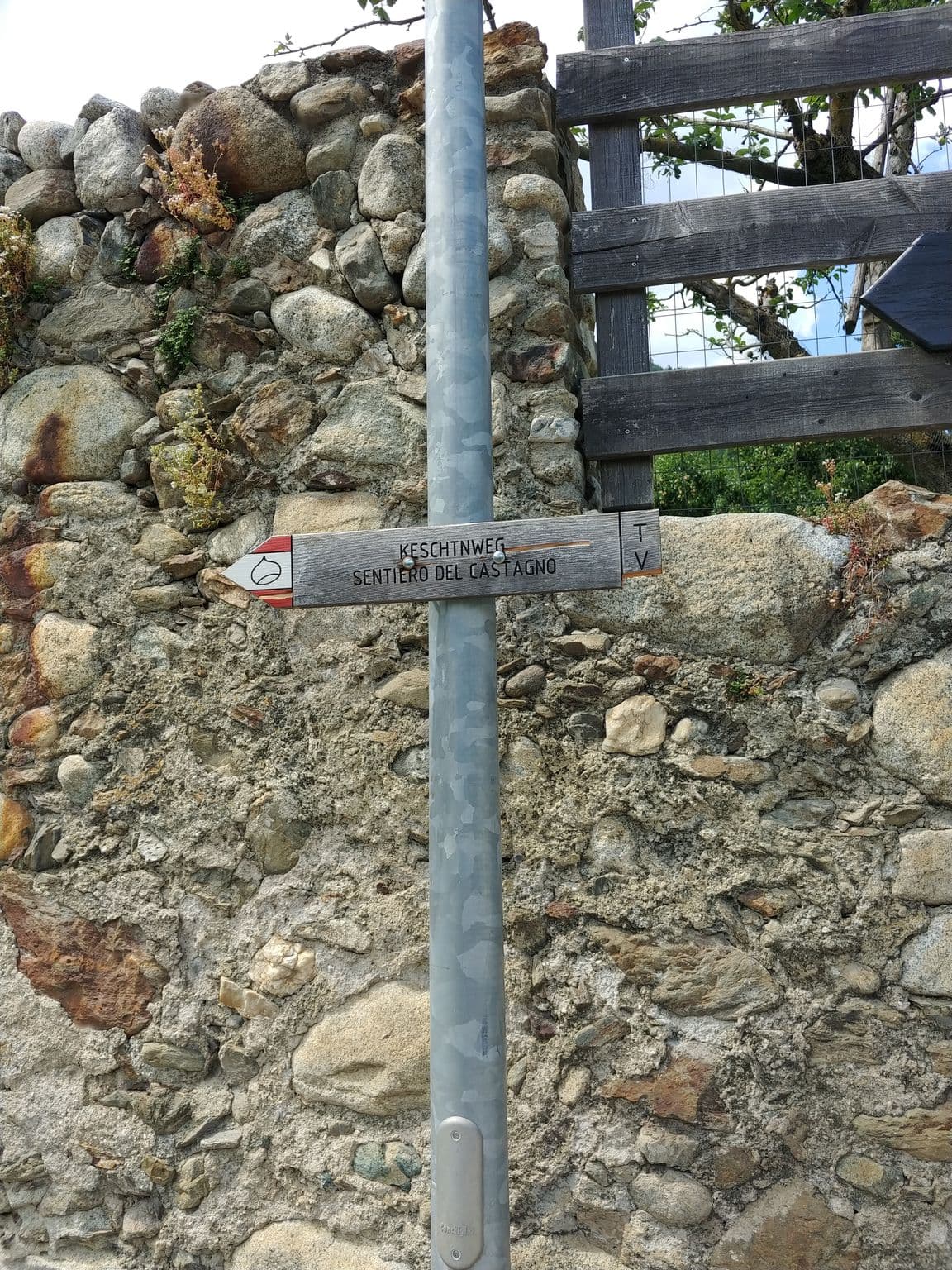 Street view near Suedtiroler Kinderdorf Soc. Coop. Onlus, Bressanone — © highlander (CC BY-SA · Mapillary)