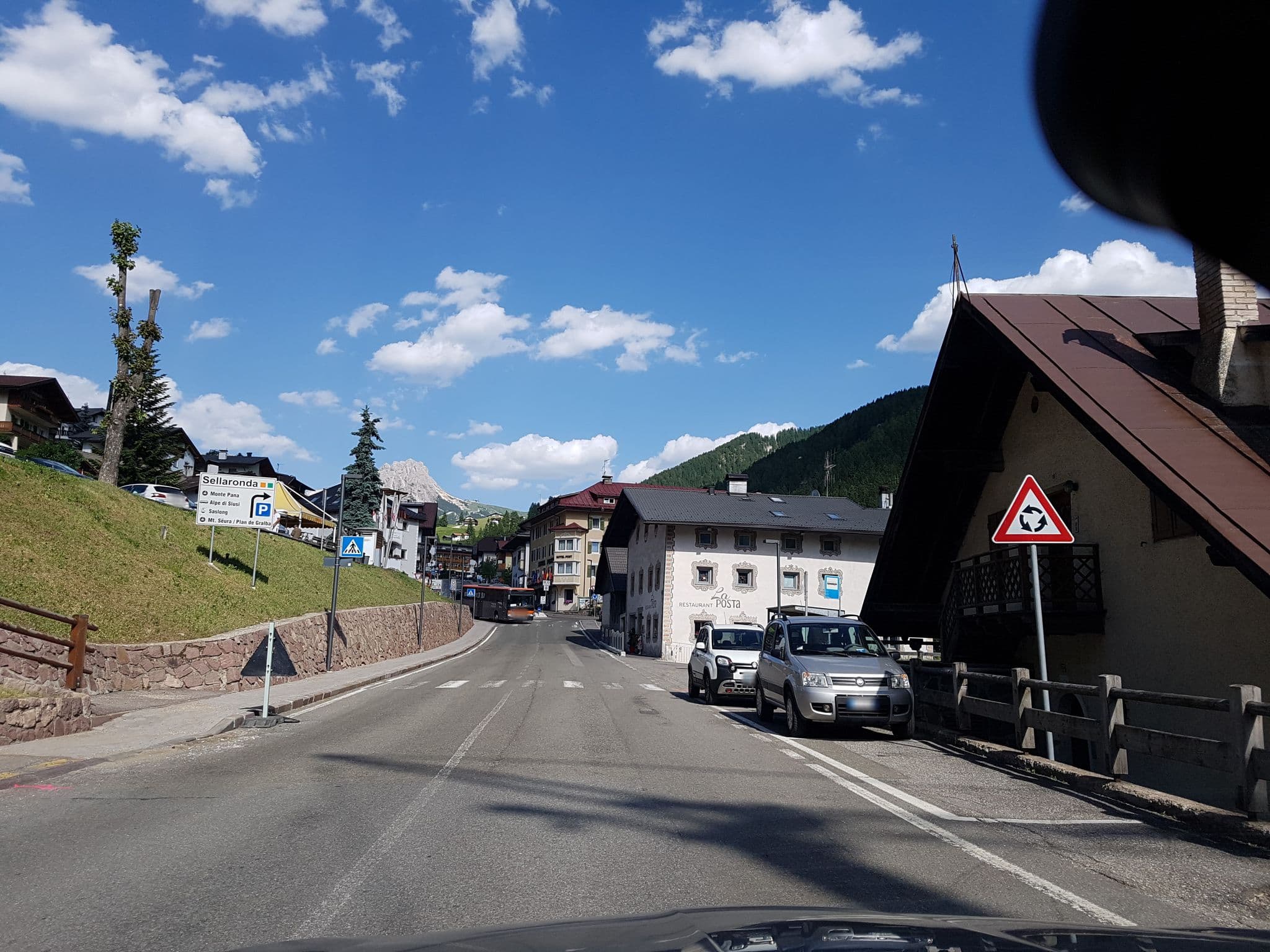 Street view near Garni Geier, Santa Cristina Valgardena — © dsmm (CC BY-SA · Mapillary)
