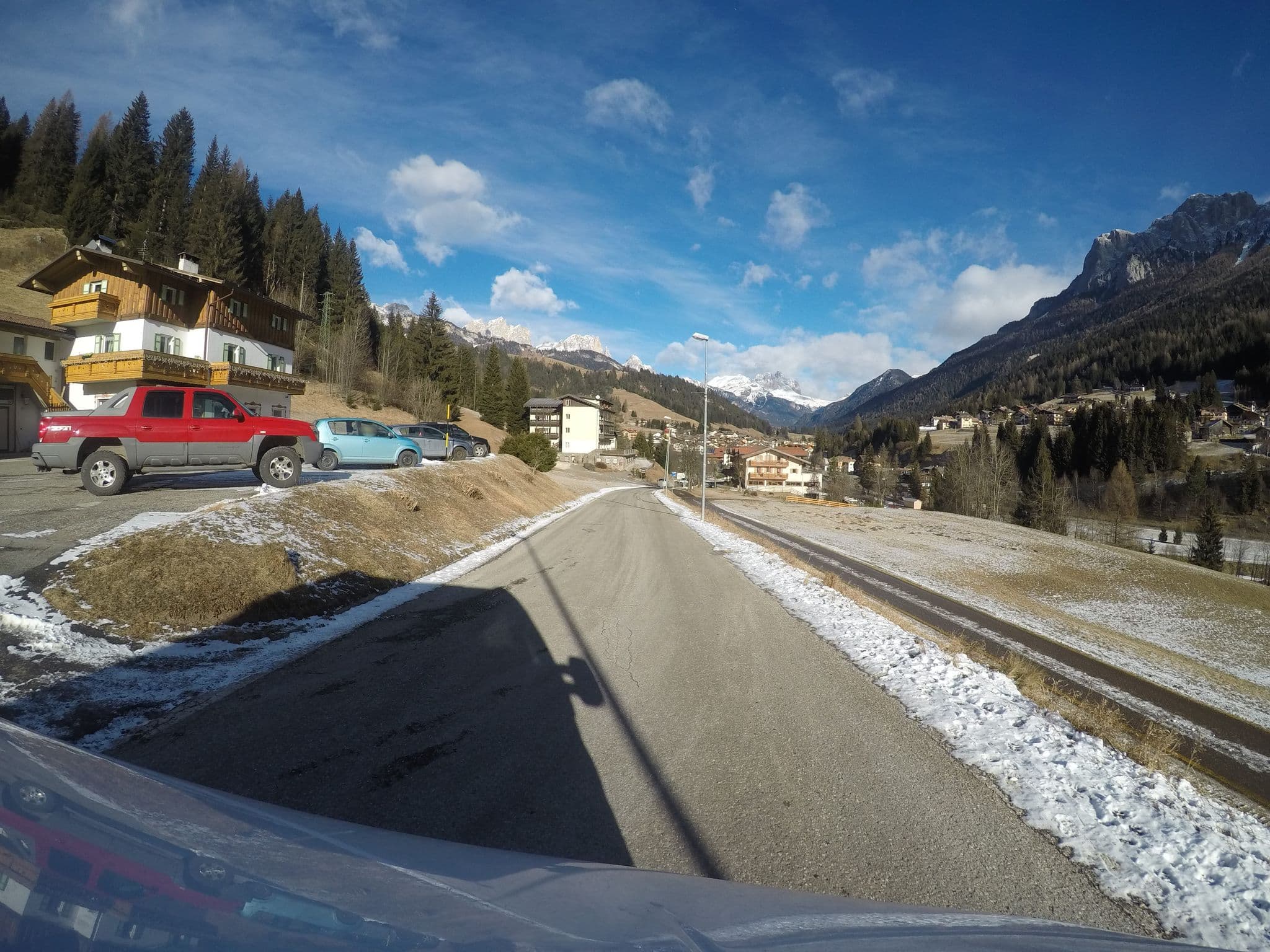 Street view near Pellegrin Candido & C. SNC, Moena — © chrisbeddow (CC BY-SA · Mapillary)