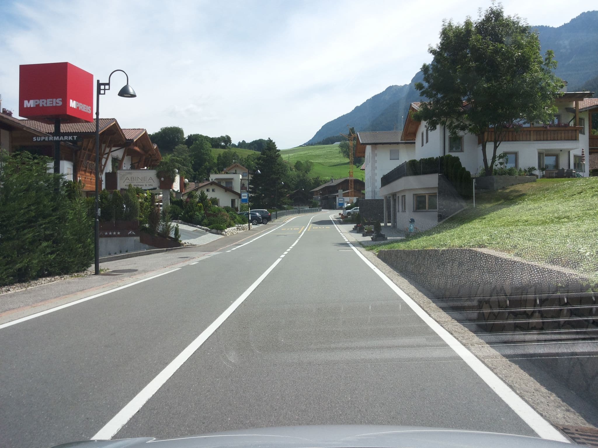 Street view near Sonnehof, Castelrotto — © musuruan (CC BY-SA · Mapillary)