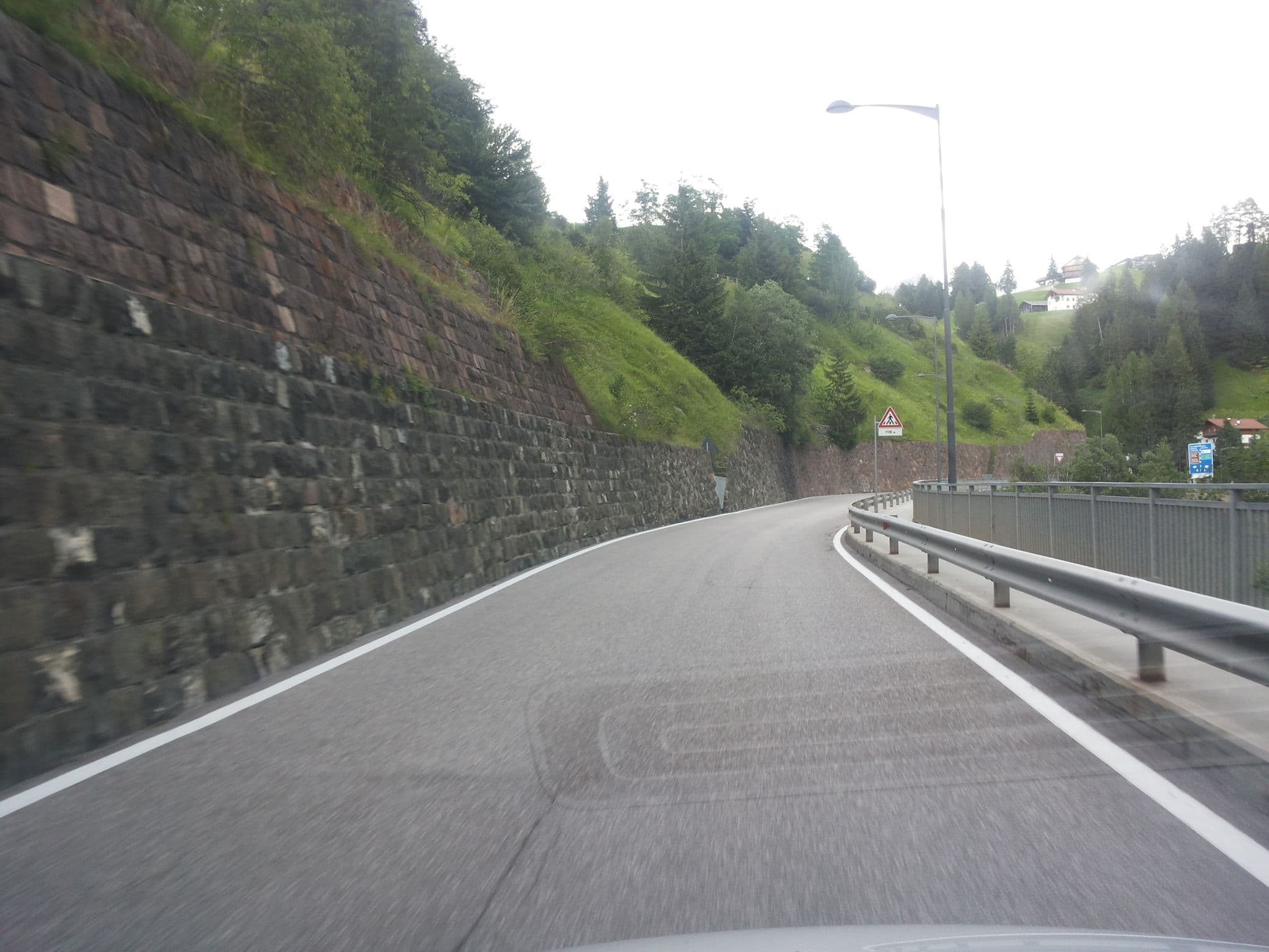 Street view near Pedes SRL Con, Santa Cristina Valgardena — © musuruan (CC BY-SA · Mapillary)