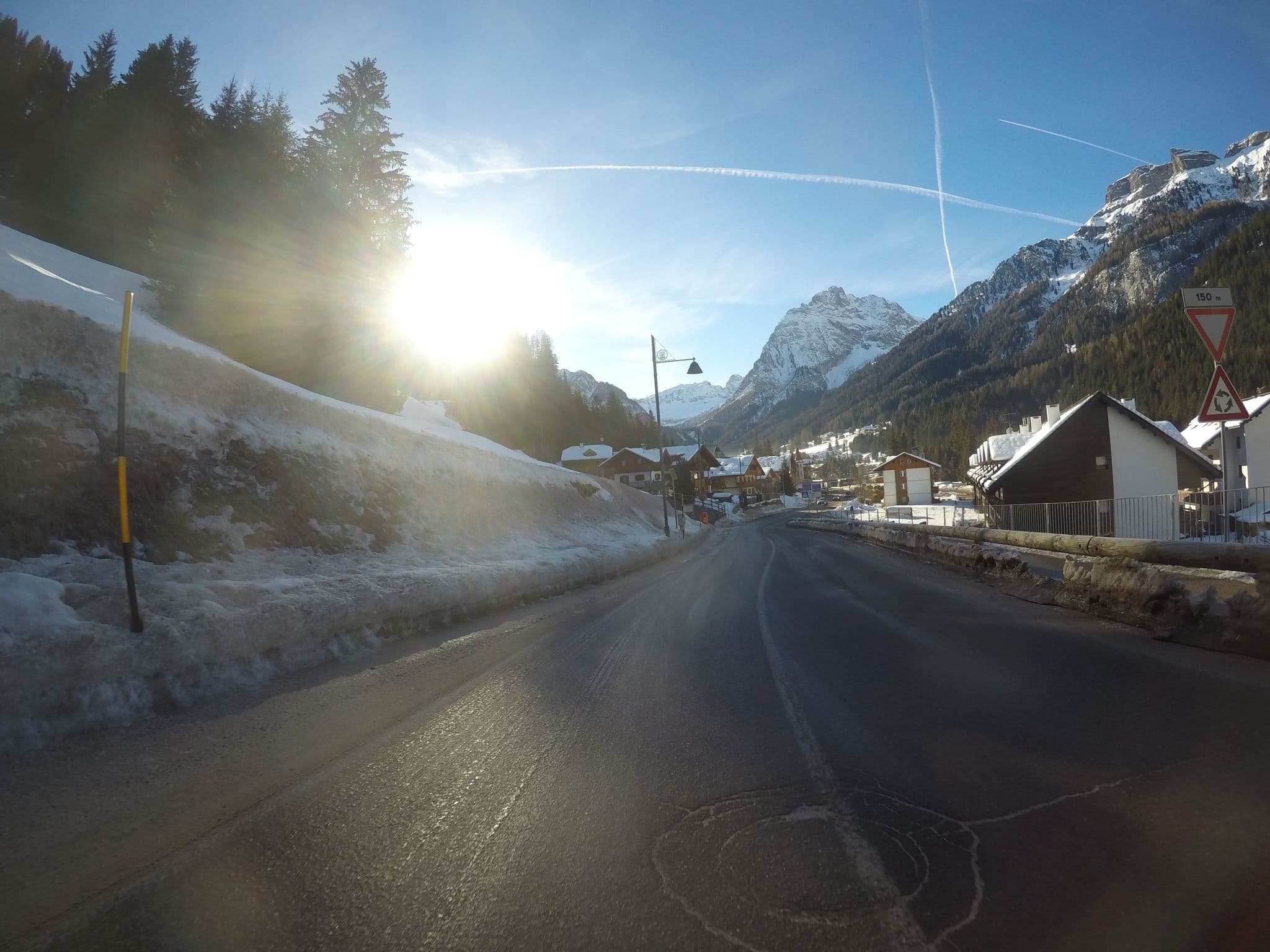 Street view near Appartamenti Cèsa Crepa Neigra, Canazei — © chrisbeddow (CC BY-SA · Mapillary)