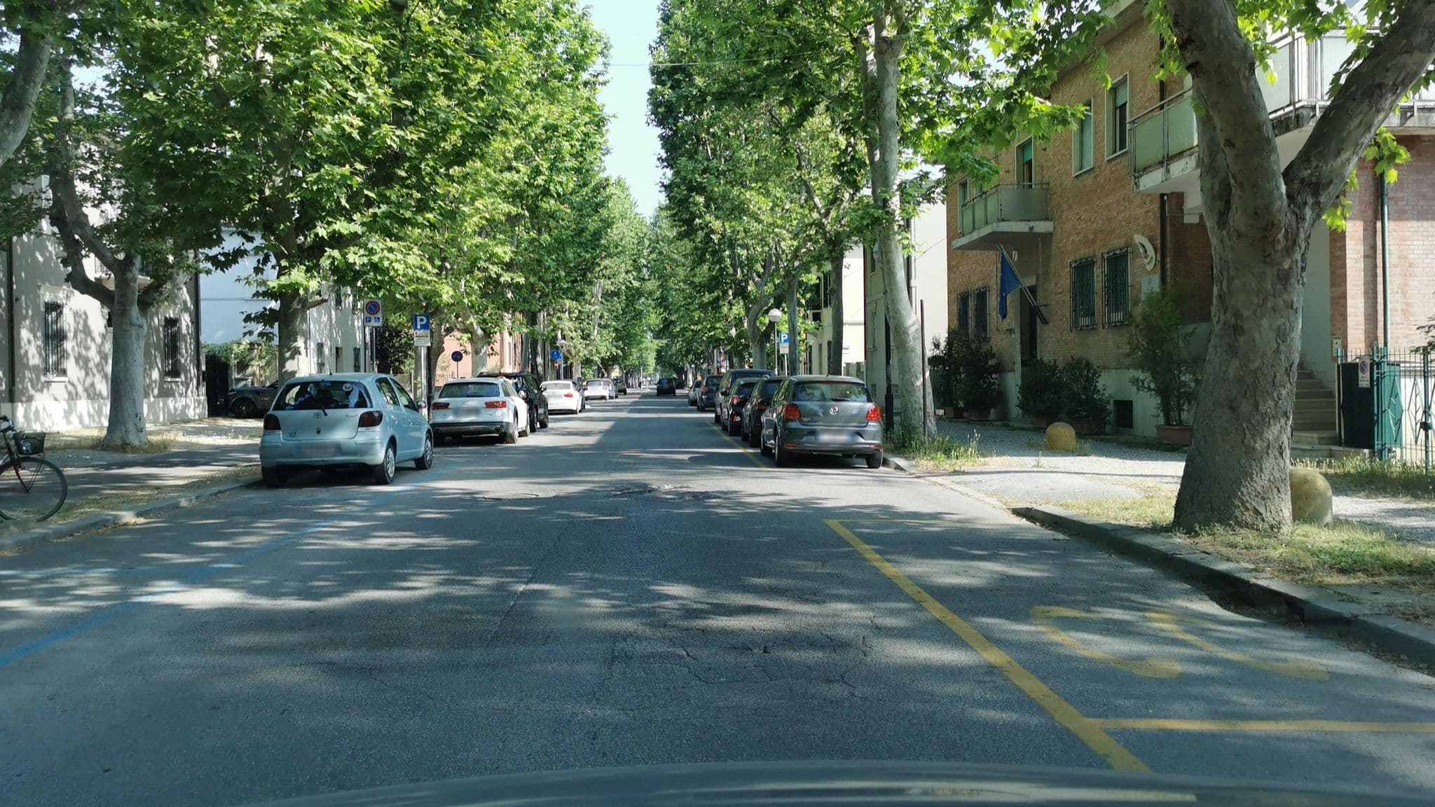 Street view near B&B Villa Alighieri, Ravenna — © canfe (CC BY-SA · Mapillary)